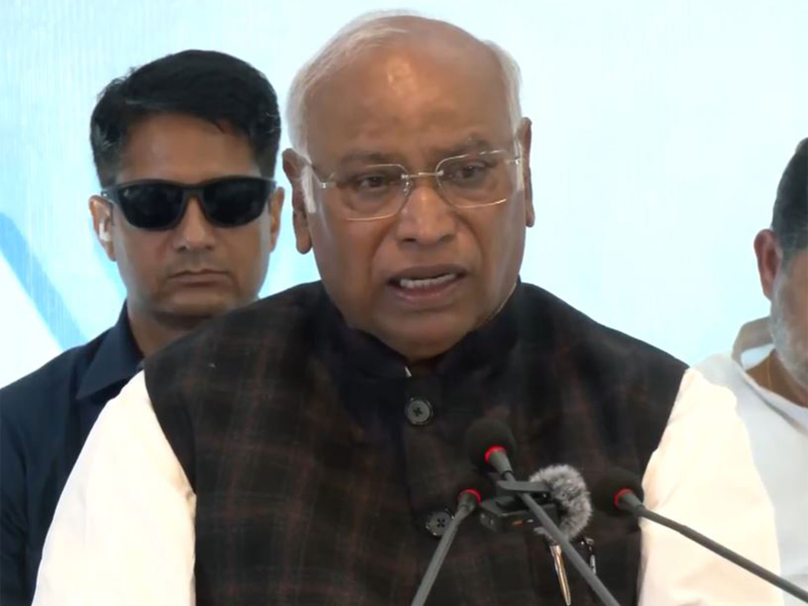 Congress President Mallikarjun Kharge (Photo/ANI)
