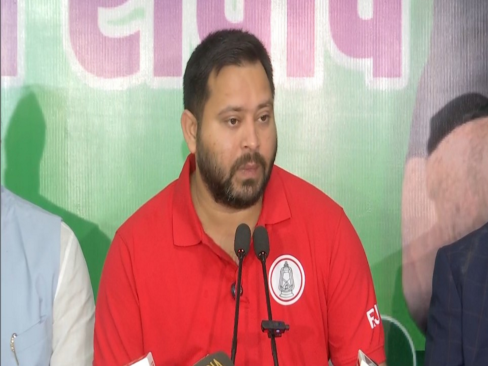 Mahagathbandhan's Chief Minister's face and Rashtriya Janata Dal (RJD) leader Tejashwi Yadav (Photo/ANI)
