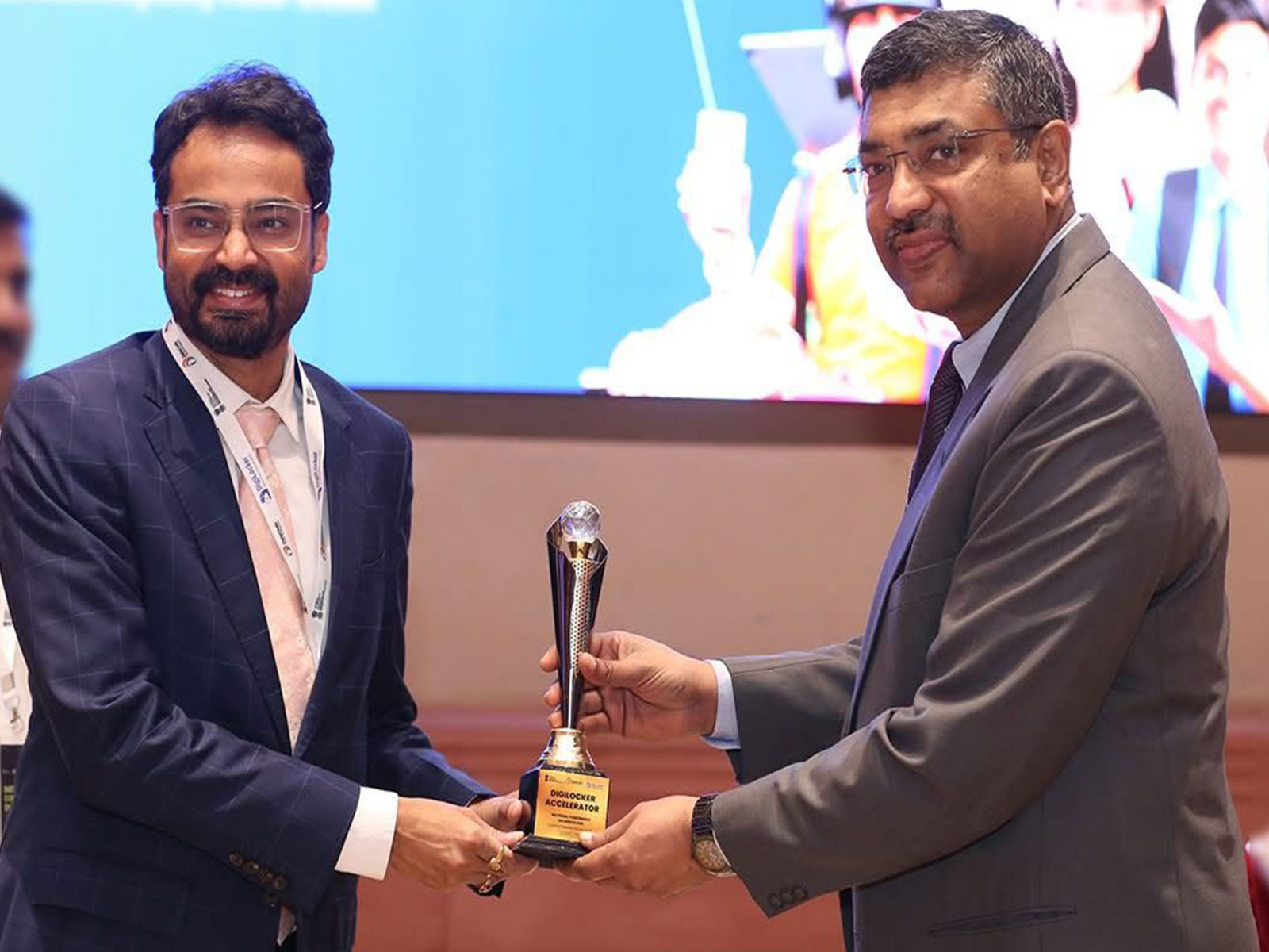 Himachal Pradesh Bags National "People First Integration Award" for Citizen-Centric Digital Services on Digi Locker (Photo/DIPR)