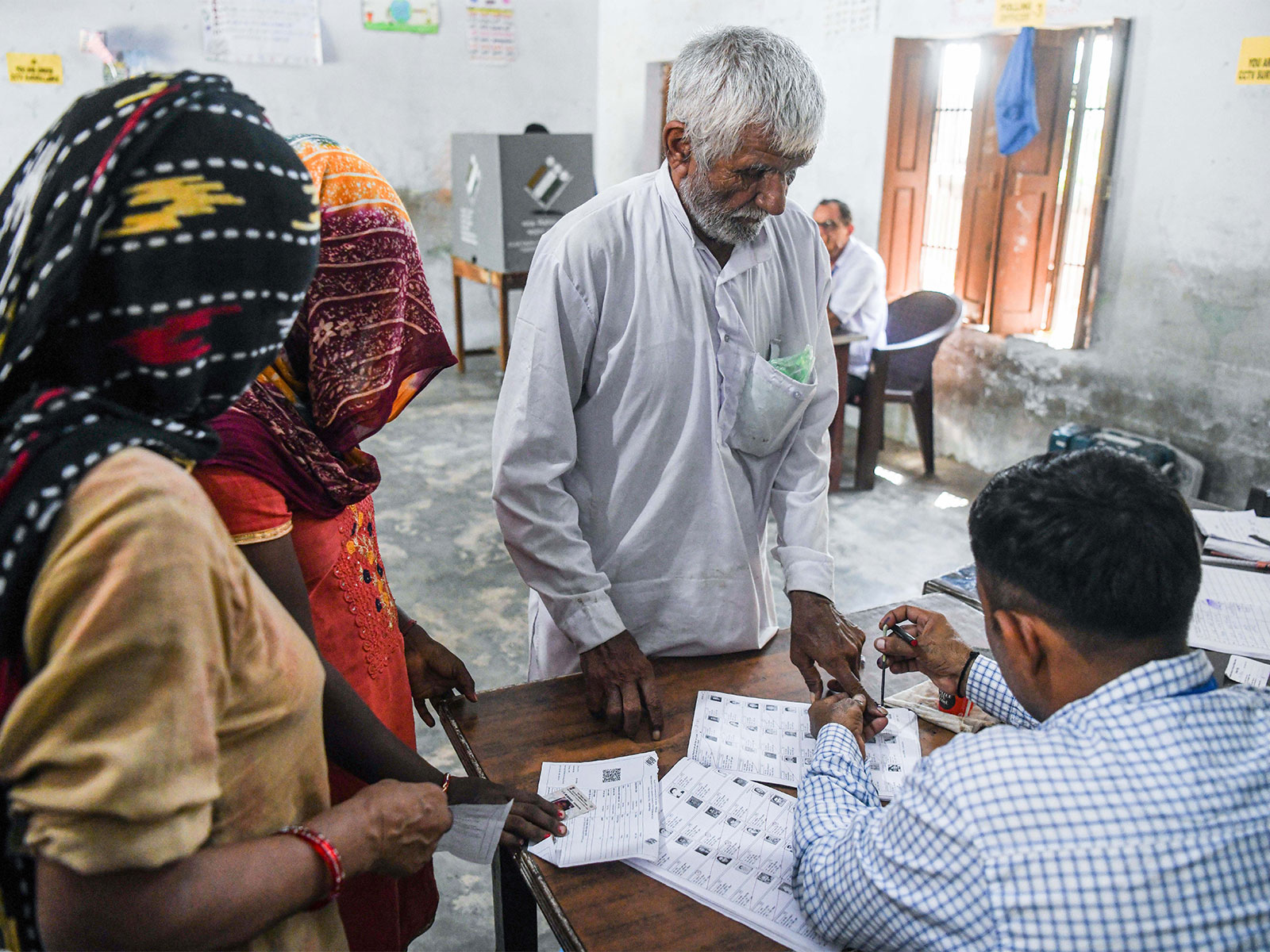 Voters exercise their franchise in Haryana (File Photo/ANI)