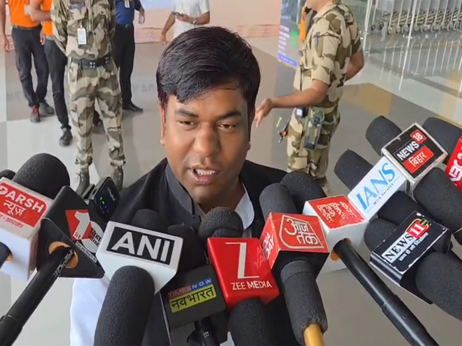 Vikasheel Insaan Party and Mahagathbandhan's Deputy Chief Minister's face Mukesh Sahani (Photo/ANI)