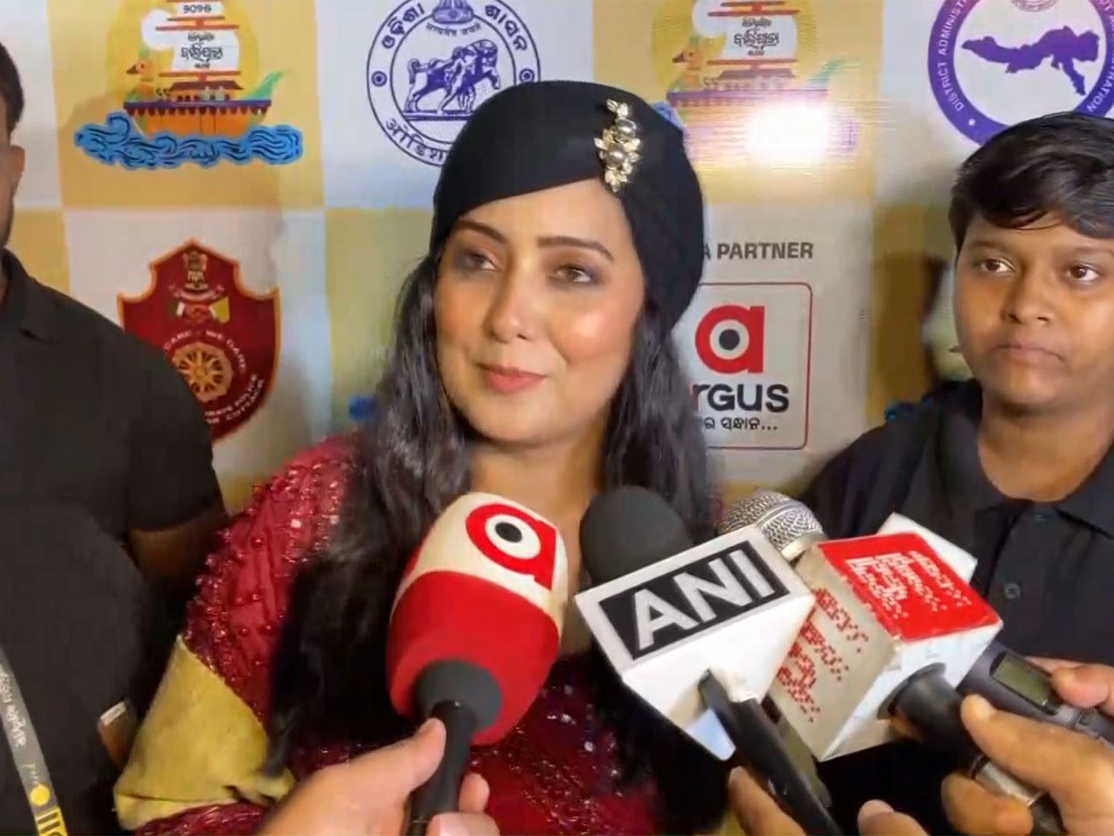 Singer Harshdeep Kaur (Photo/ANI)