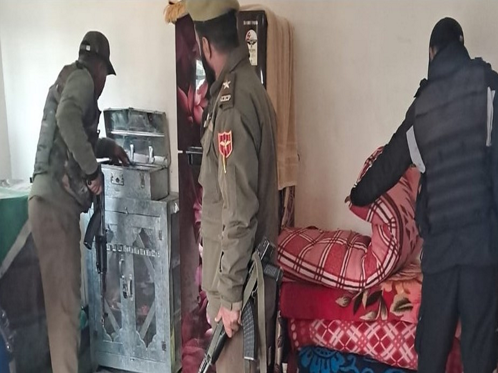 Kulgam Police crack down on terror (Photo/X/@policekulgam)