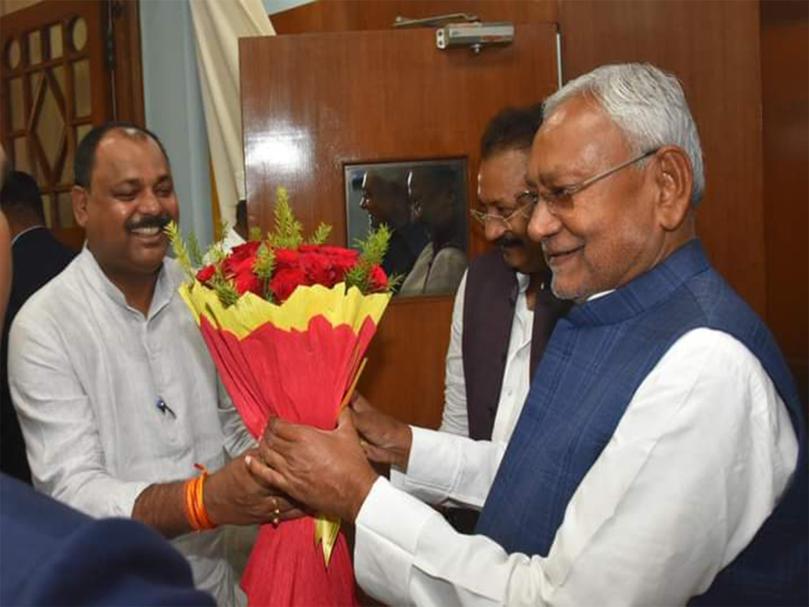 Barari MLA and JD(U) candidate Bijay Singh with CM Nitish Kumar (Photo/@BijaysinghJDU)