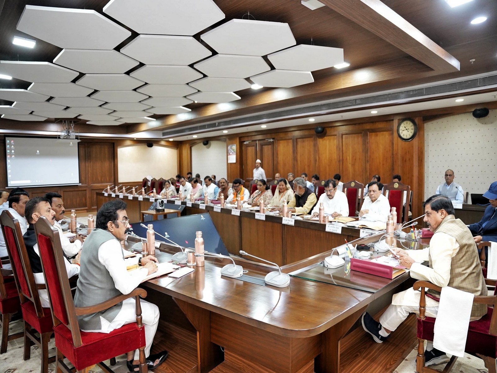 MP CM Mohan Yadav holding a meeting. (Photo/ X @DrMohanYadav51)