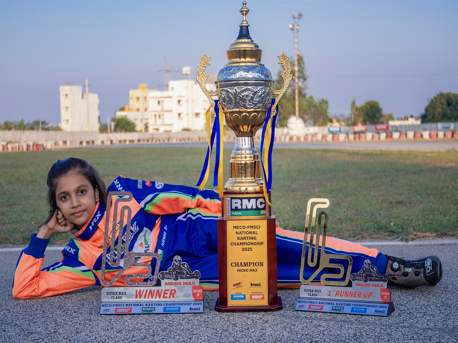 Arshi Gupta with National Karting championship trophy (Image: FMSCI)