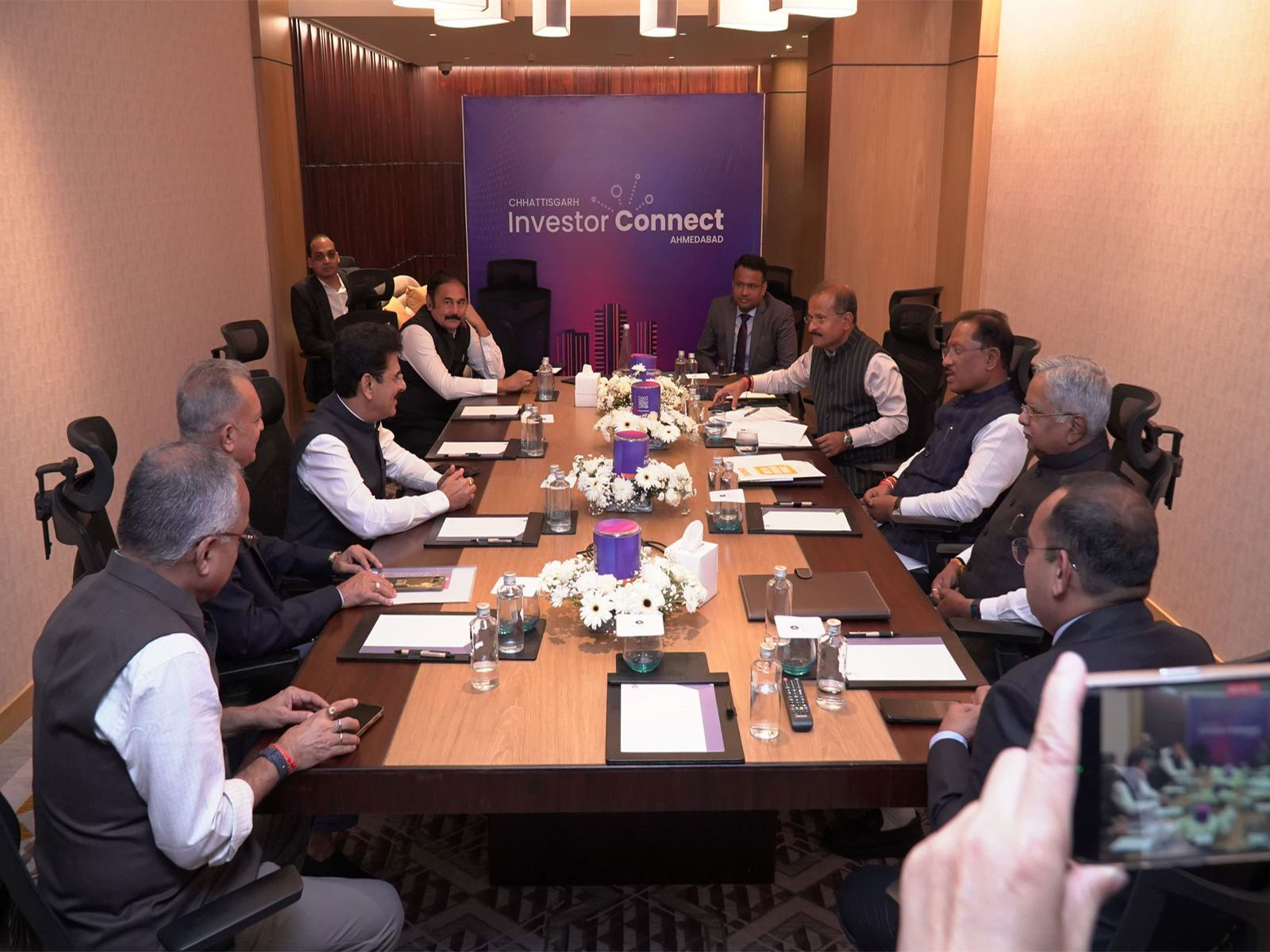 Investor Connect program held in Ahmedabad (Photo/ Chhattisgarh CMO)