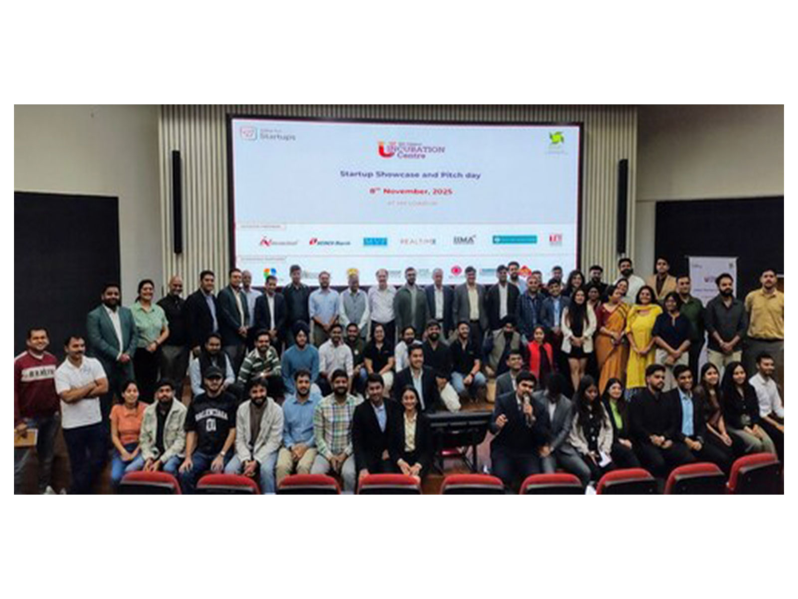IIM Udaipur Hosts - Startup Showcase & Pitch Day