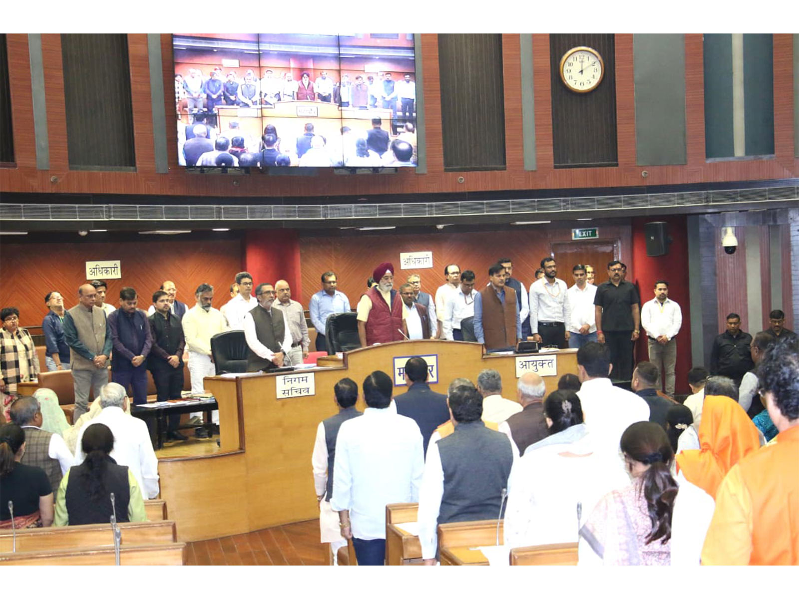 Mayor Sardar Raja Iqbal Singh addresses the MCD general house meeting (Photo/ Municipal Corporation of Delhi)
