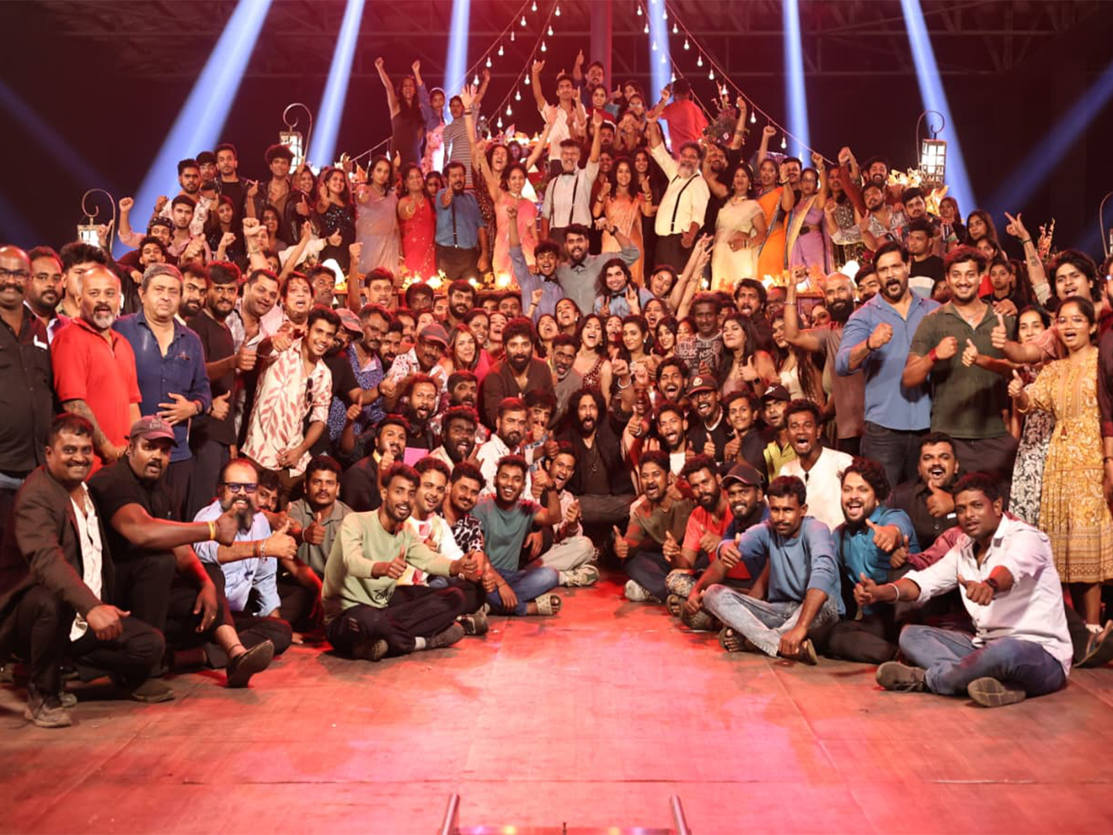 Kichcha Sudeep with Mark team (Photo/X/@KicchaSudeep)