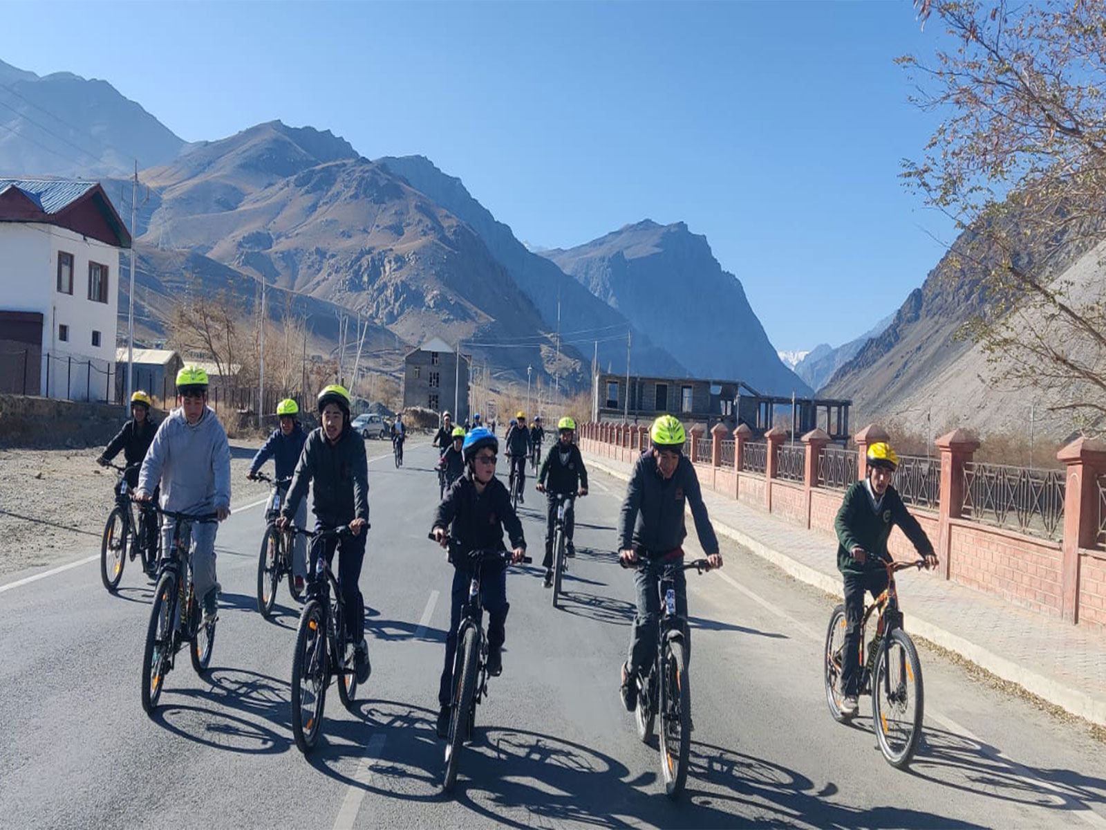 People cycling in Kargil. (Photo/SAI Media)