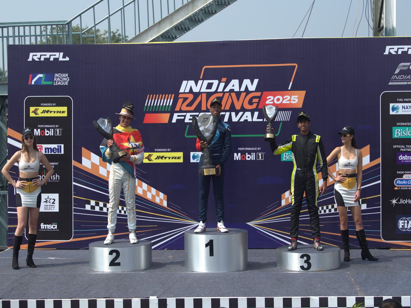 The winners (Photo: Release)