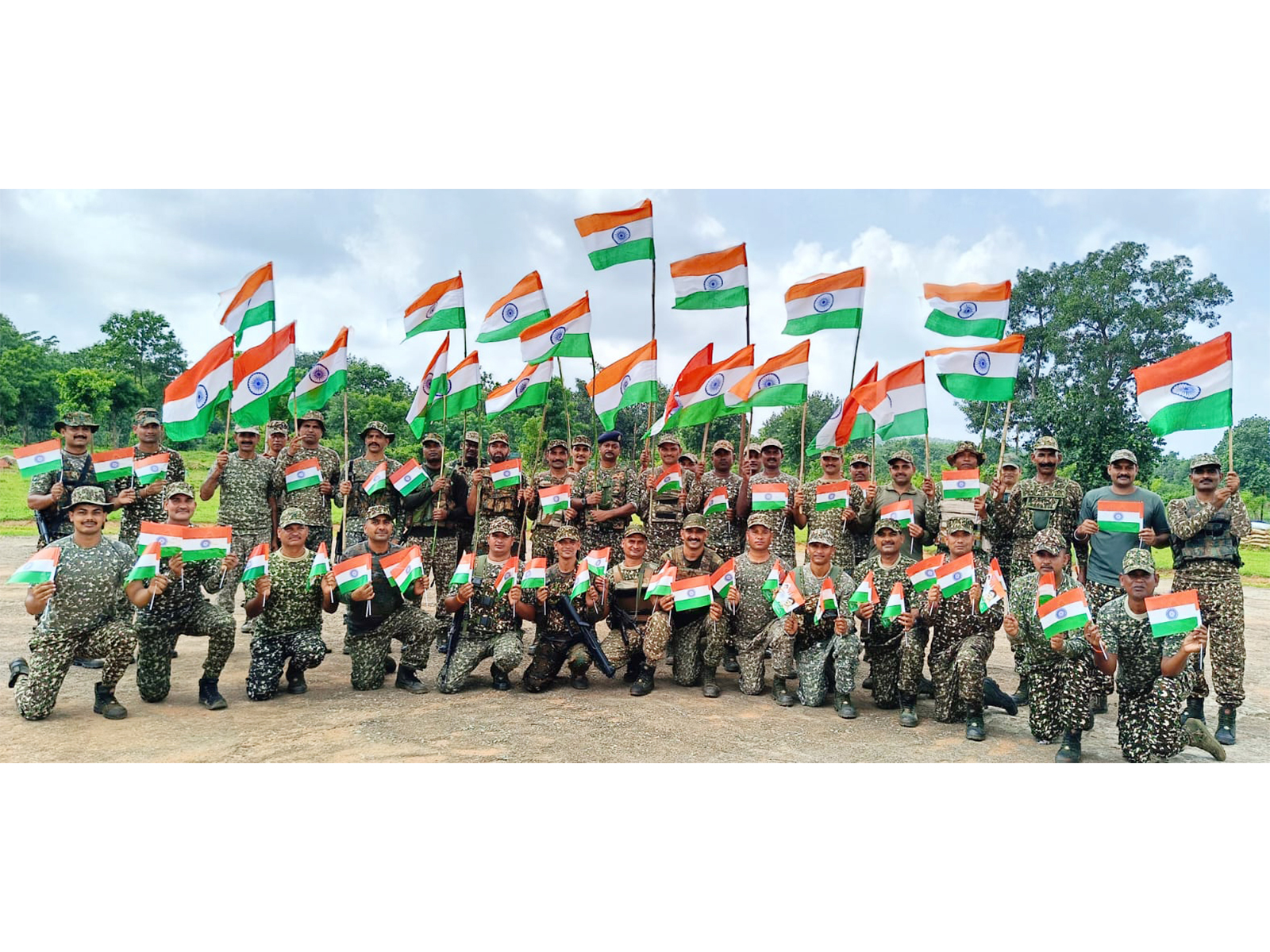 Himveers of the Indo-Tibetan Border Police (ITBP) celebrate the 'Har Ghar Tiranga' campaign (File Photo/ANI)