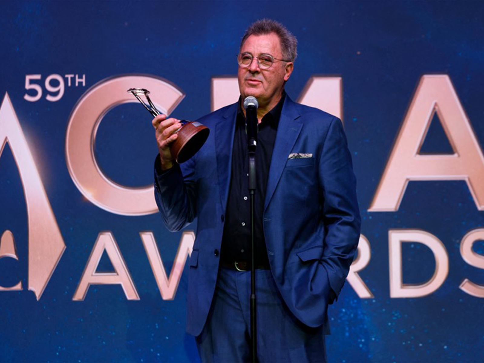 Veteran musician Vince Gill (Image source: Reuters)