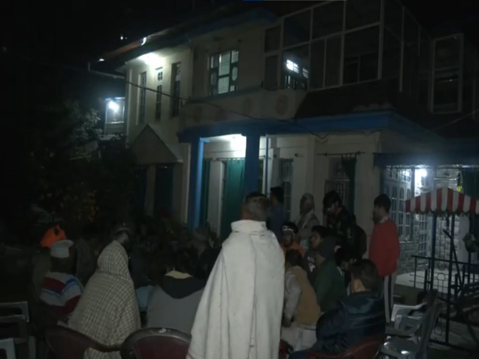 Villagers in Patiyalkar village mourn the loss of Wing Commander Namansh Syal following the Tejas aircraft crash (Photo/ANI) 