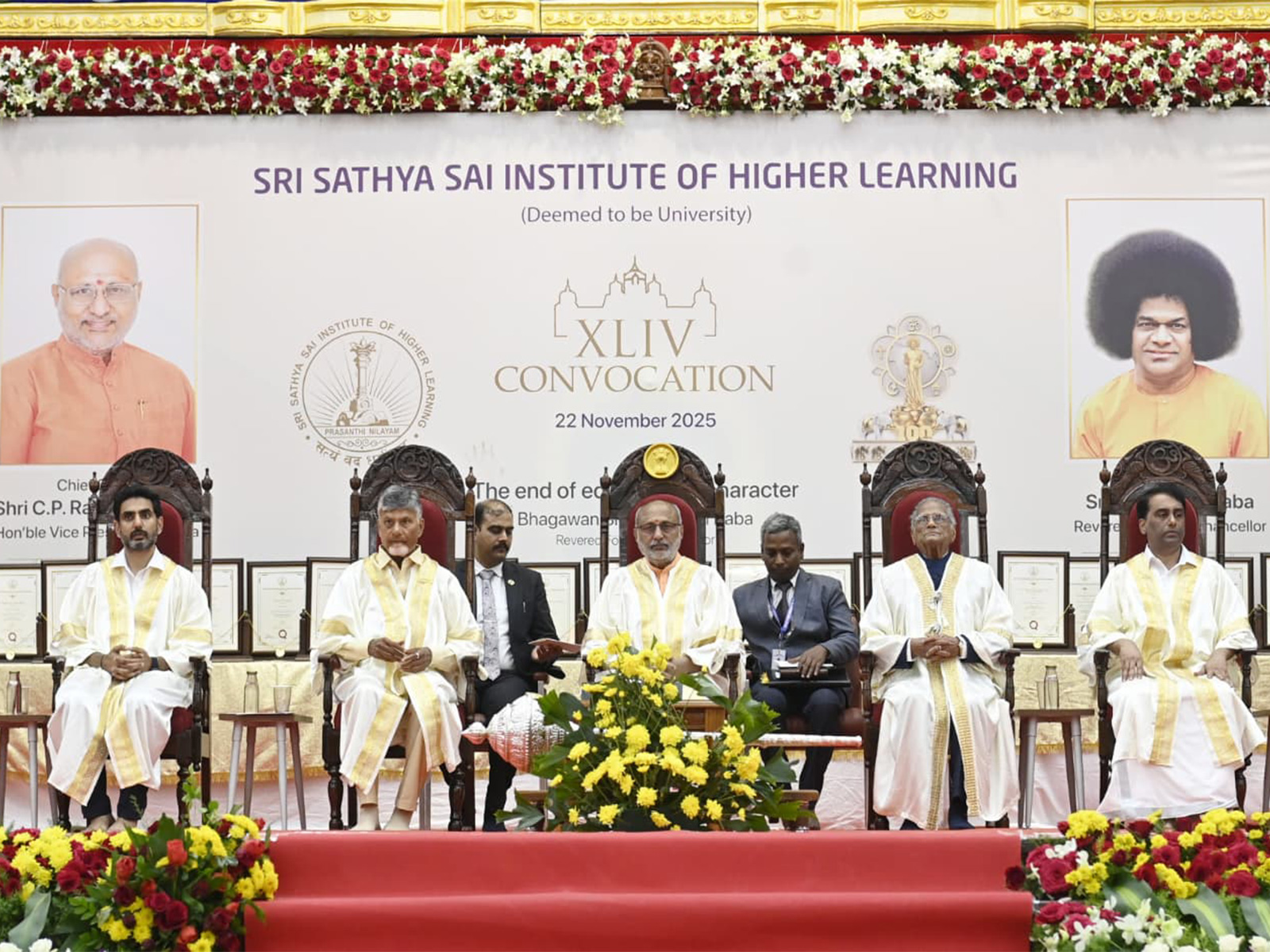 VP at SSSIHL Convocation (Photo/X@VPIndia)