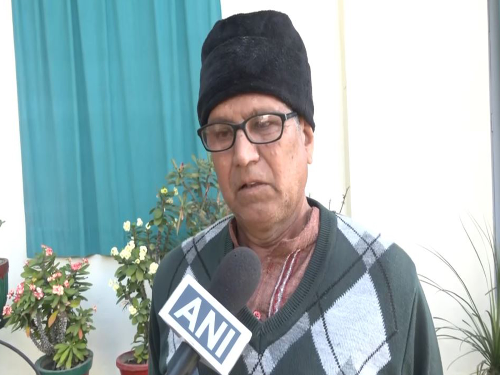 Wing Commander Namansh Syal's uncle, Madan Lal