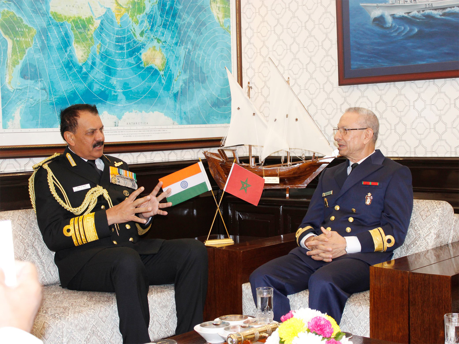Rear Admiral Mohamed Tahin, Inspector of the Royal Moroccan Navy meets Admiral Dinesh K Tripathi, Chief of the Naval Staff (Photo:X/@indiannavy)