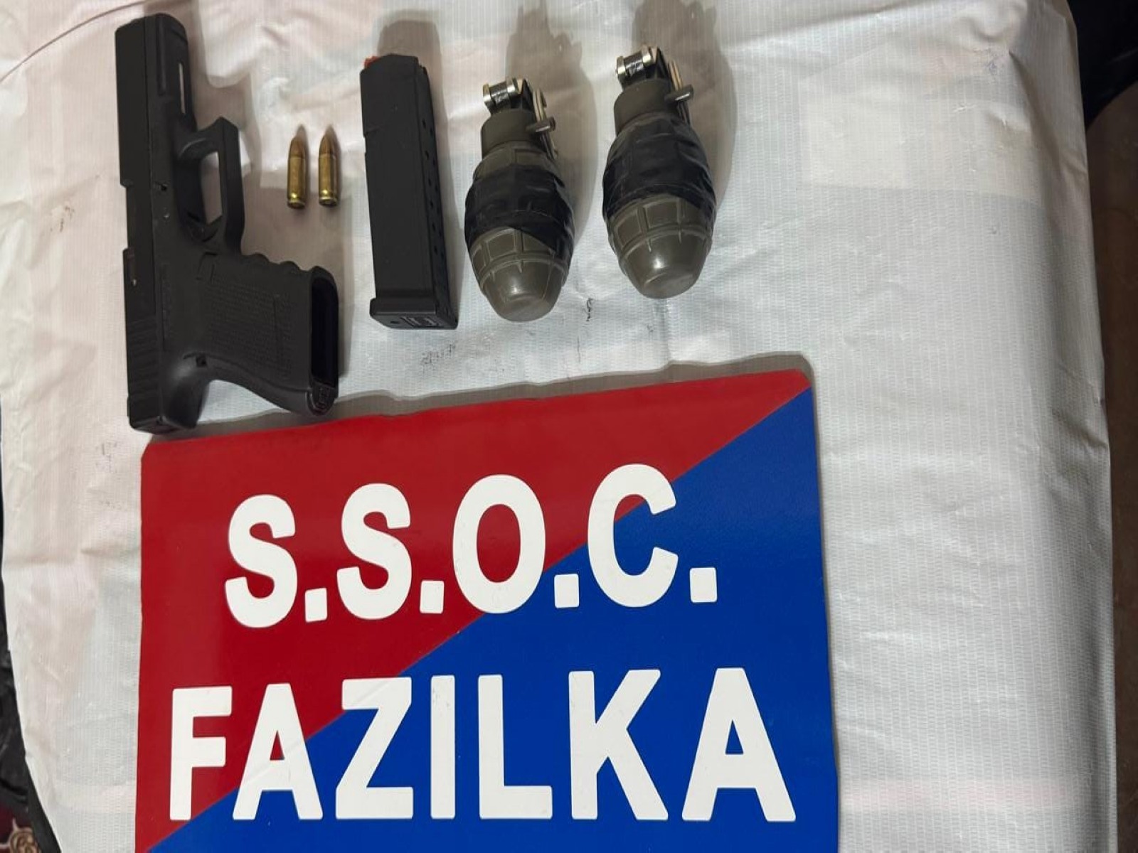 The recovered weapons (Pic/Punjab police)