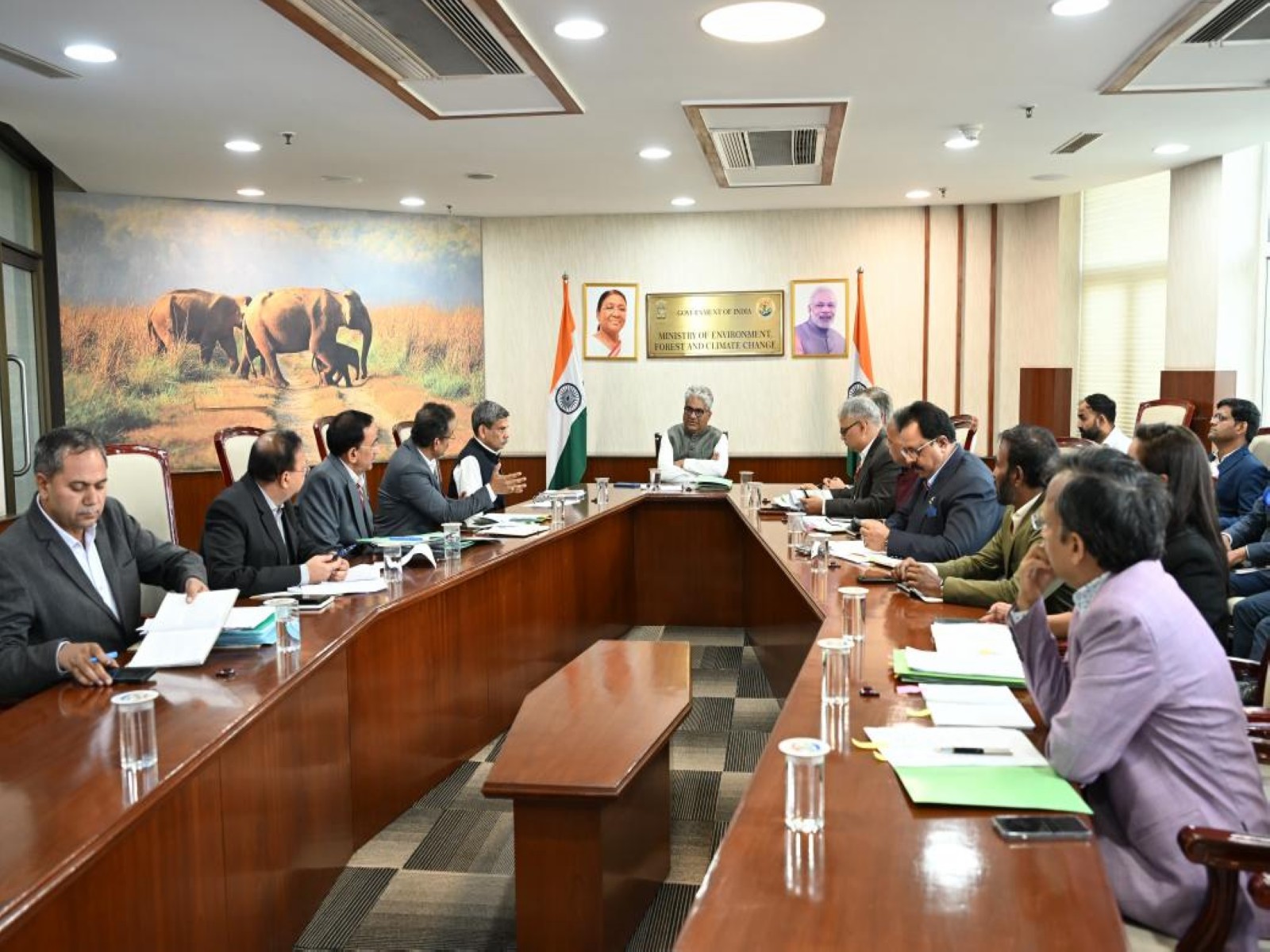 Union Environment Minister Bhupender Yadav chairs meeting in Delhi (Photo/PIB)