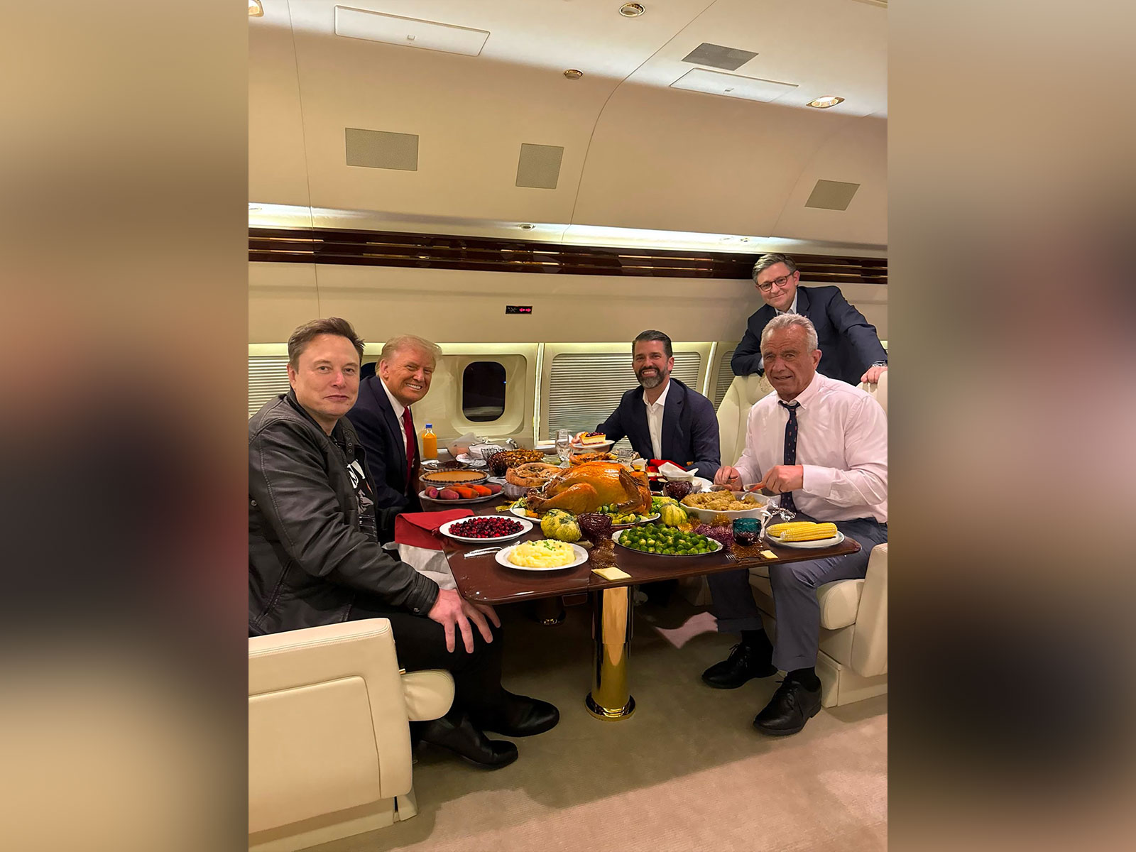 RFK Jr shares Thanksgiving photo with Trump, Elon Musk and top GOP figures. (Photo: X/@SecKennedy)