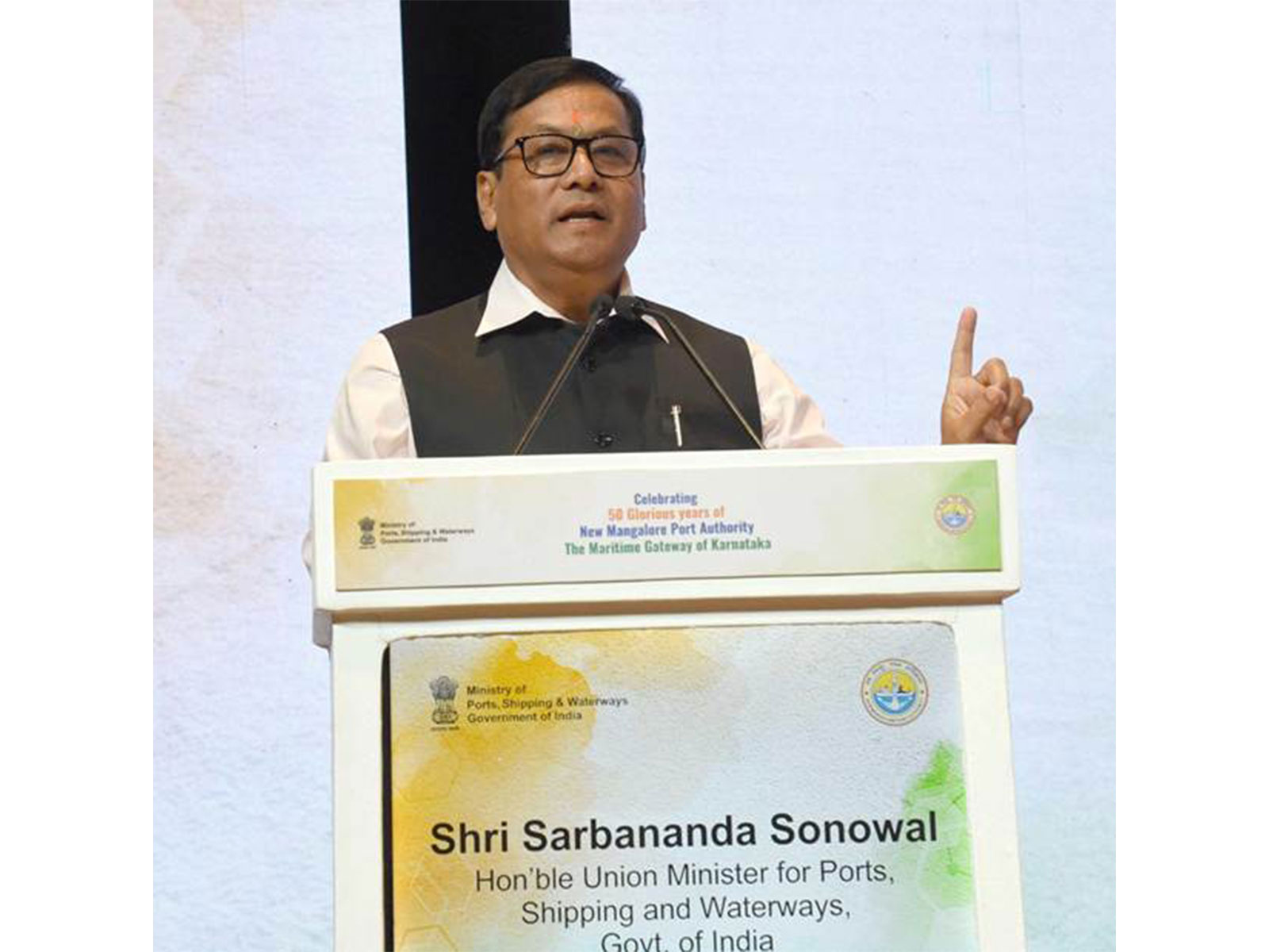 Union Minister of Ports, Shipping and Waterways, Sarbananda Sonowal (Photo: PIB)