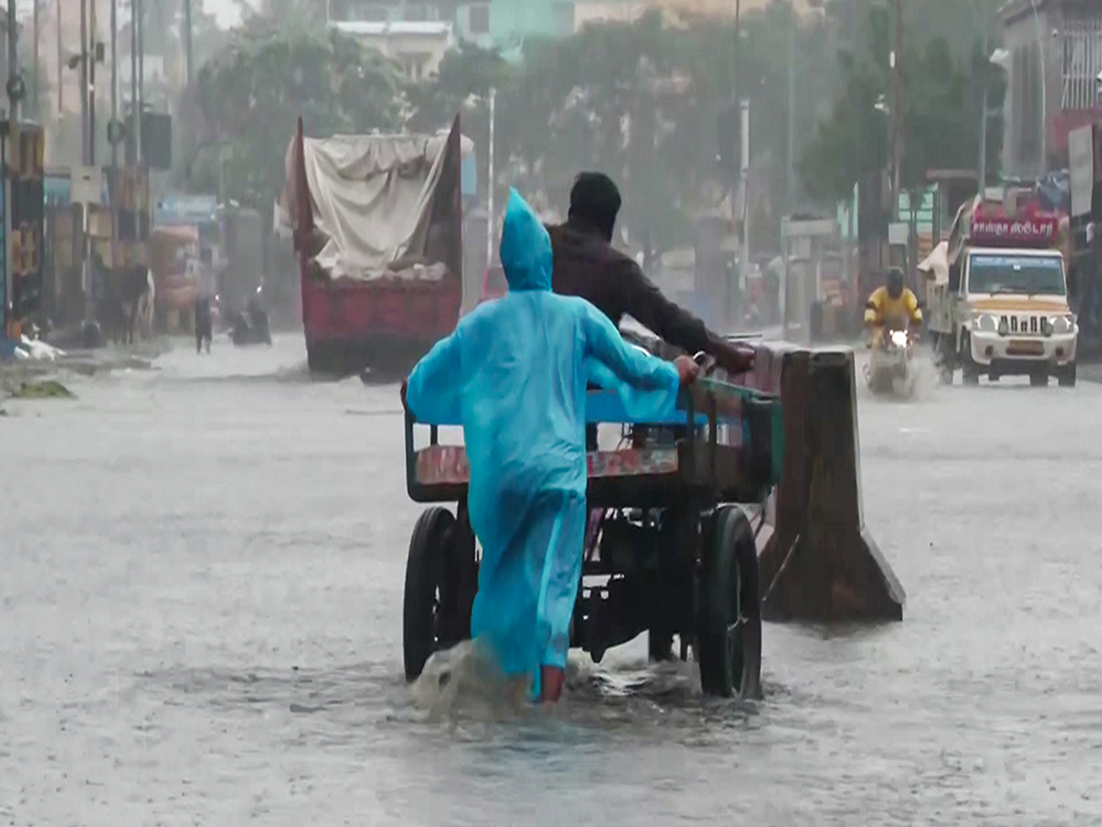 Heavy rainfall triggered by Cyclone Ditwah in Chennai (File Photo/ANI)