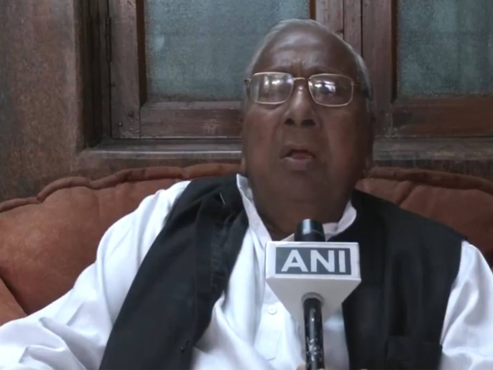  Congress leader V. Hanumantha Rao (Photo/ANI) 