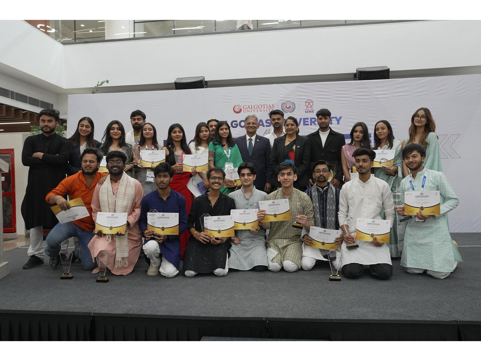 Delegates, dignitaries and award winners during the Closing Ceremony of TGUMUN 2025 at Galgotias University