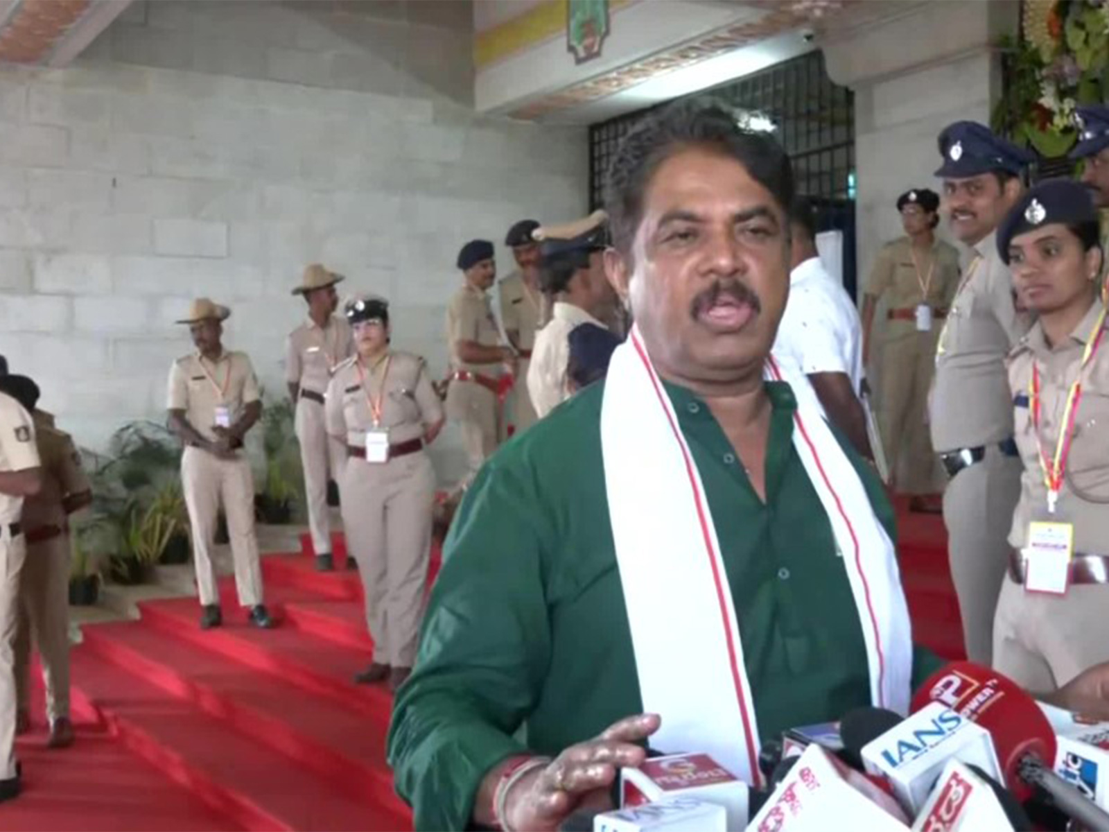 Karnataka Assembly LoP R Ashoka (Photo/ANI)