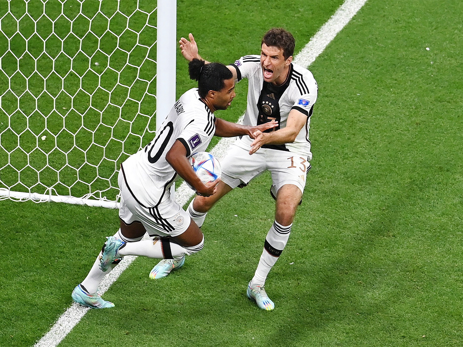 Serge Gnabry(left). (Photo/ANI) 