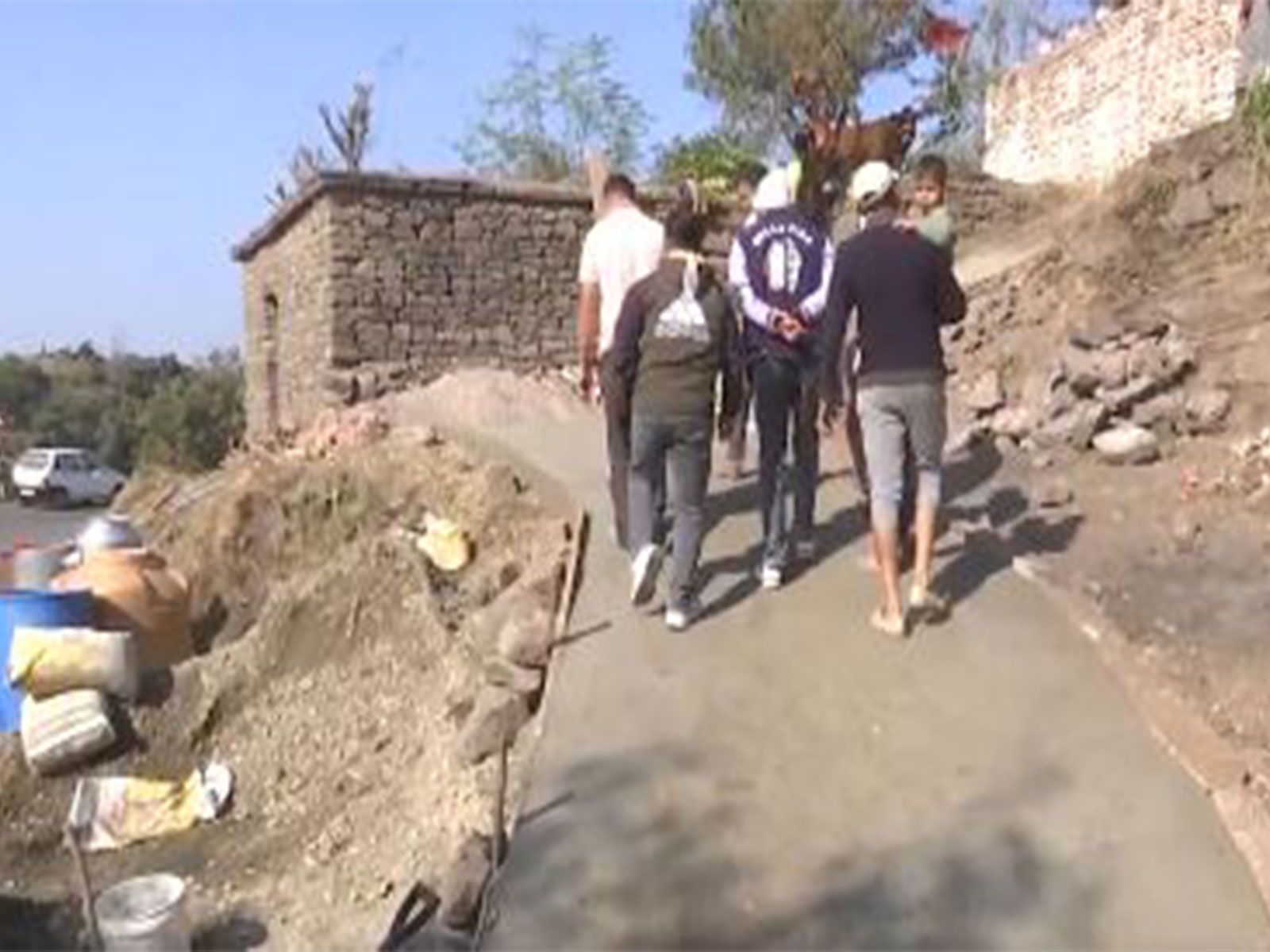 Locals rejoice at road connectivity to Rajouri's Manjakote (Photo/ANI)