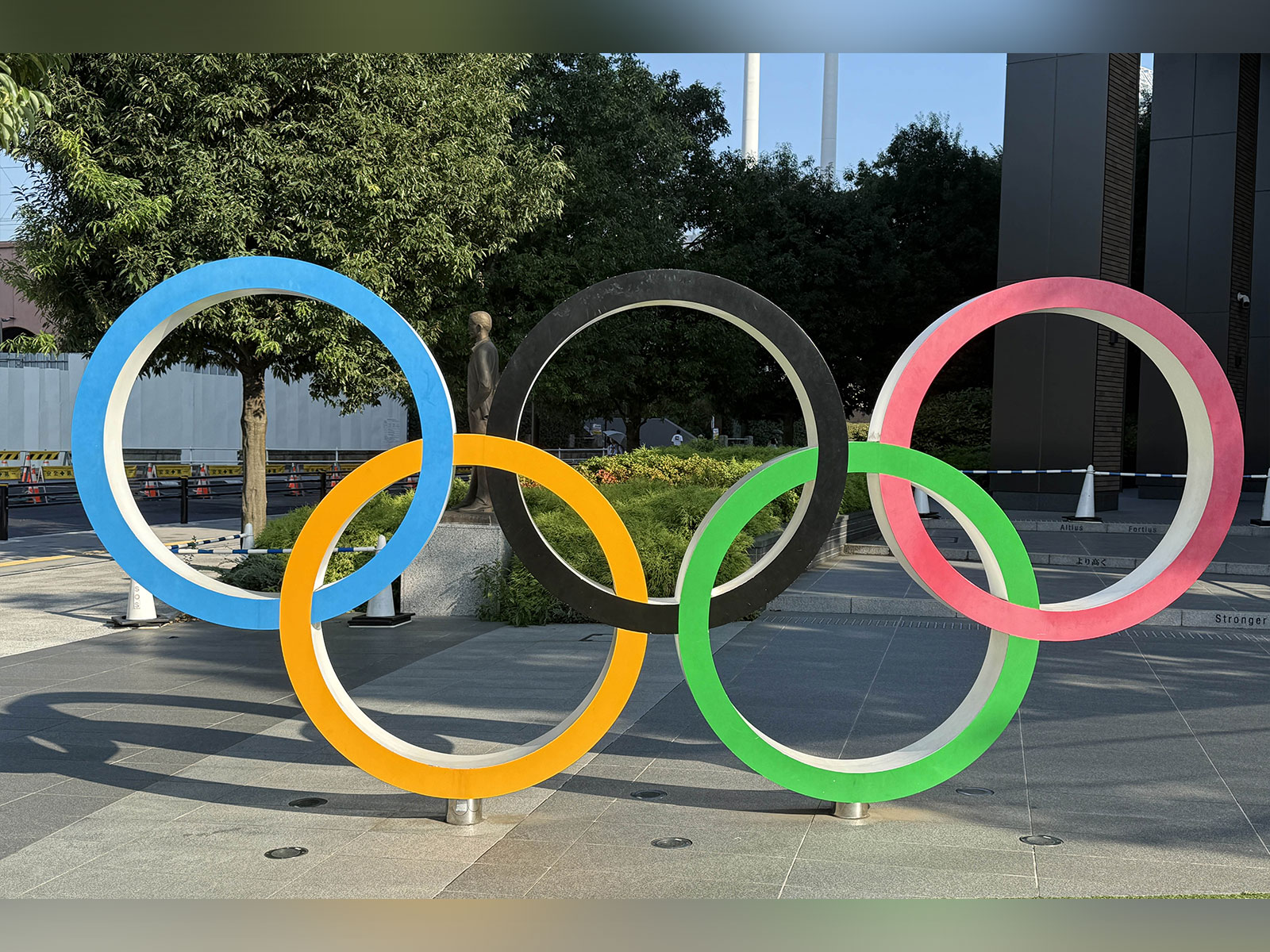 Olympic rings (Photo: Reuters)