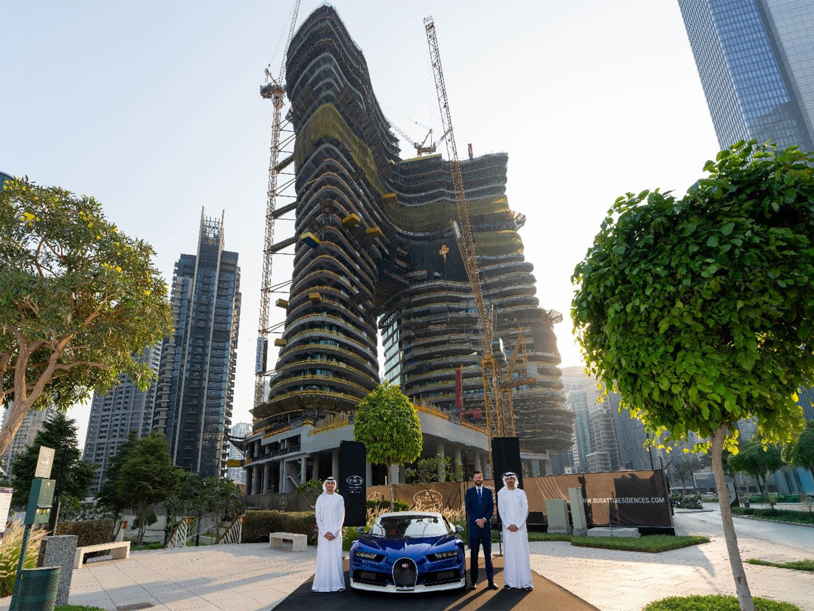 A New World Record for Dubai & Highest Price Per Square Foot in Business Bay