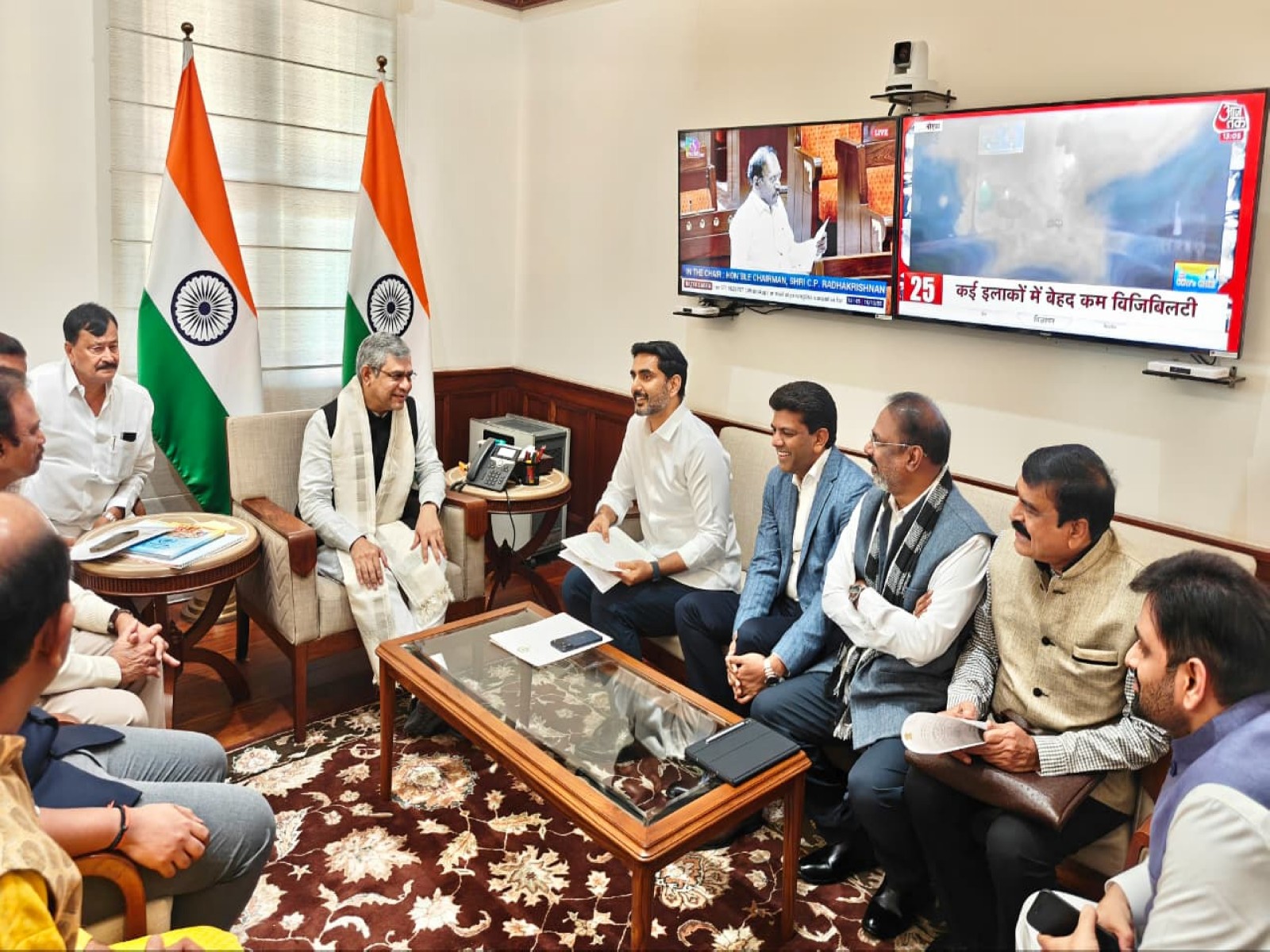  Andhra Pradesh Minister for Education, IT and Electronics, Nara Lokesh with Union Minister Ashwini Vaishnaw (Photo/X@naralokesh)