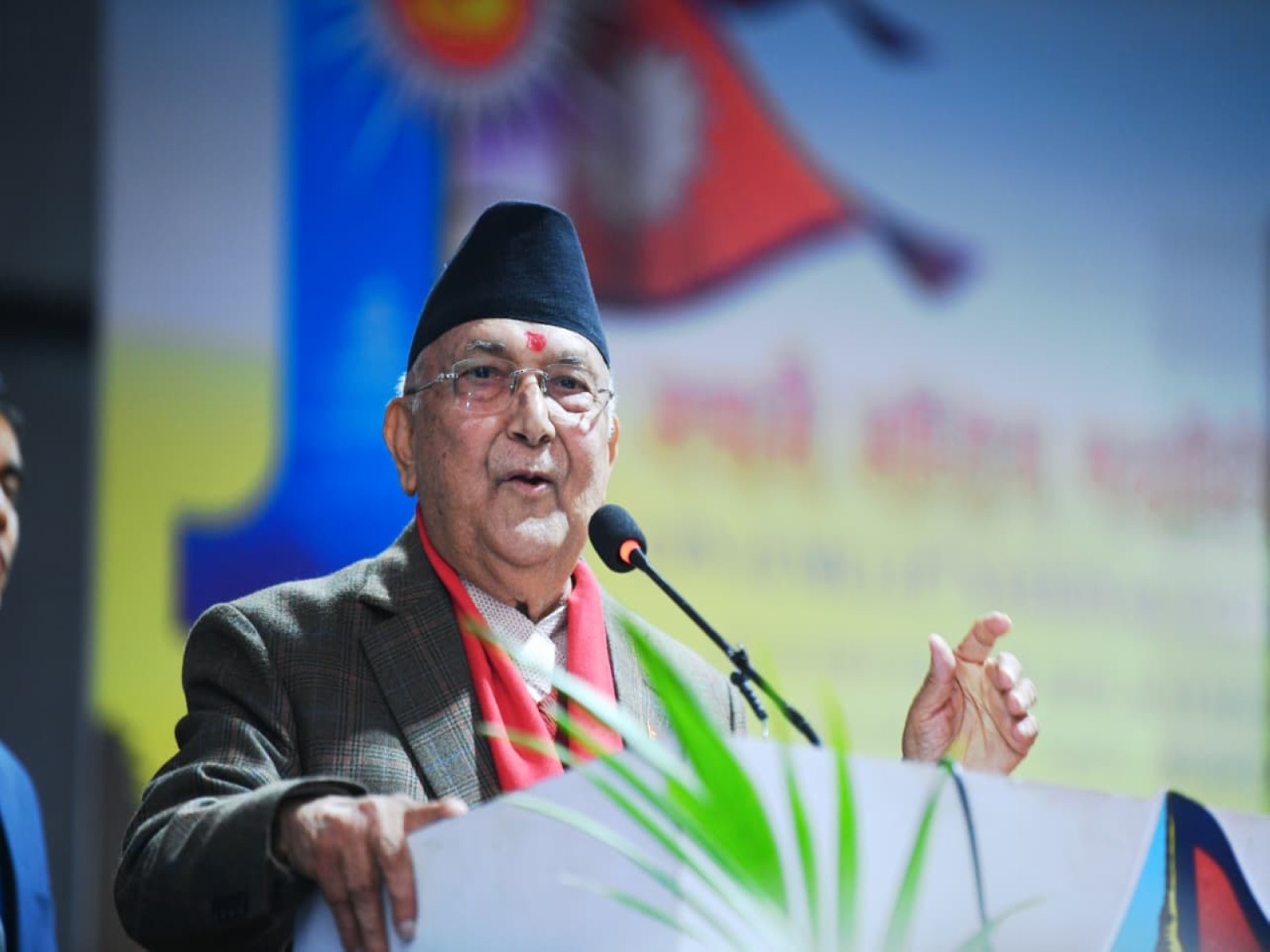 KP Sharma Oli addresses party cadres after being re-elected CPN-UML chairman in Kathmandu. (Image Source: Oli's secretariat)