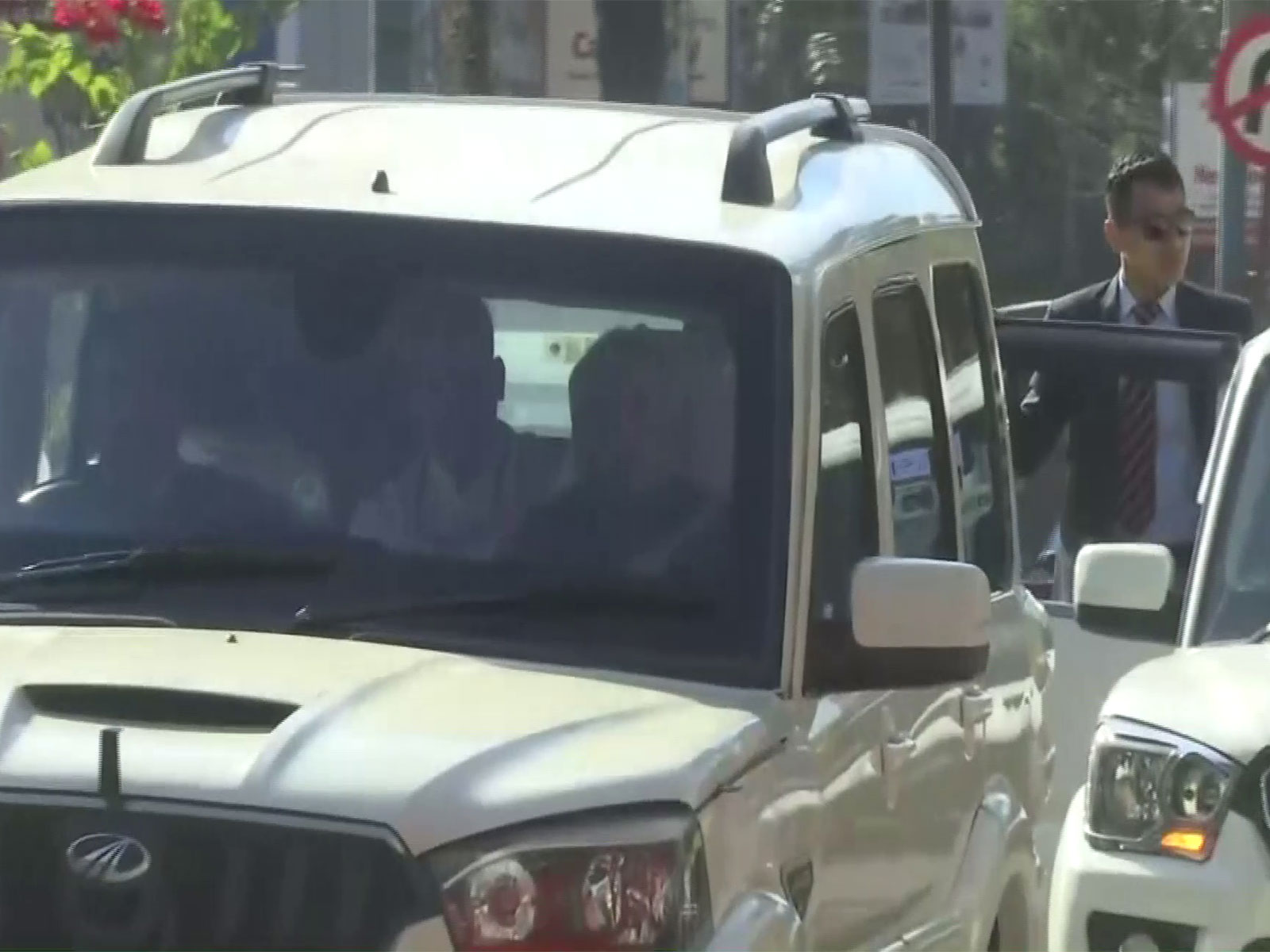 RSS Chief Mohan Bhagwat reaches Prabuddha Nagarik Sammelan (Photo/ANI)