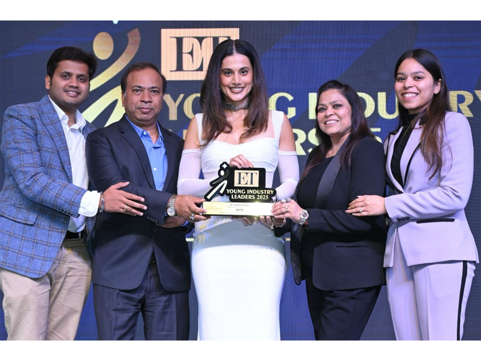 Sanskriti University Receives ET Young Industry Leaders 2025 Award for Pioneering Industry-Oriented Education, Research & Innovation