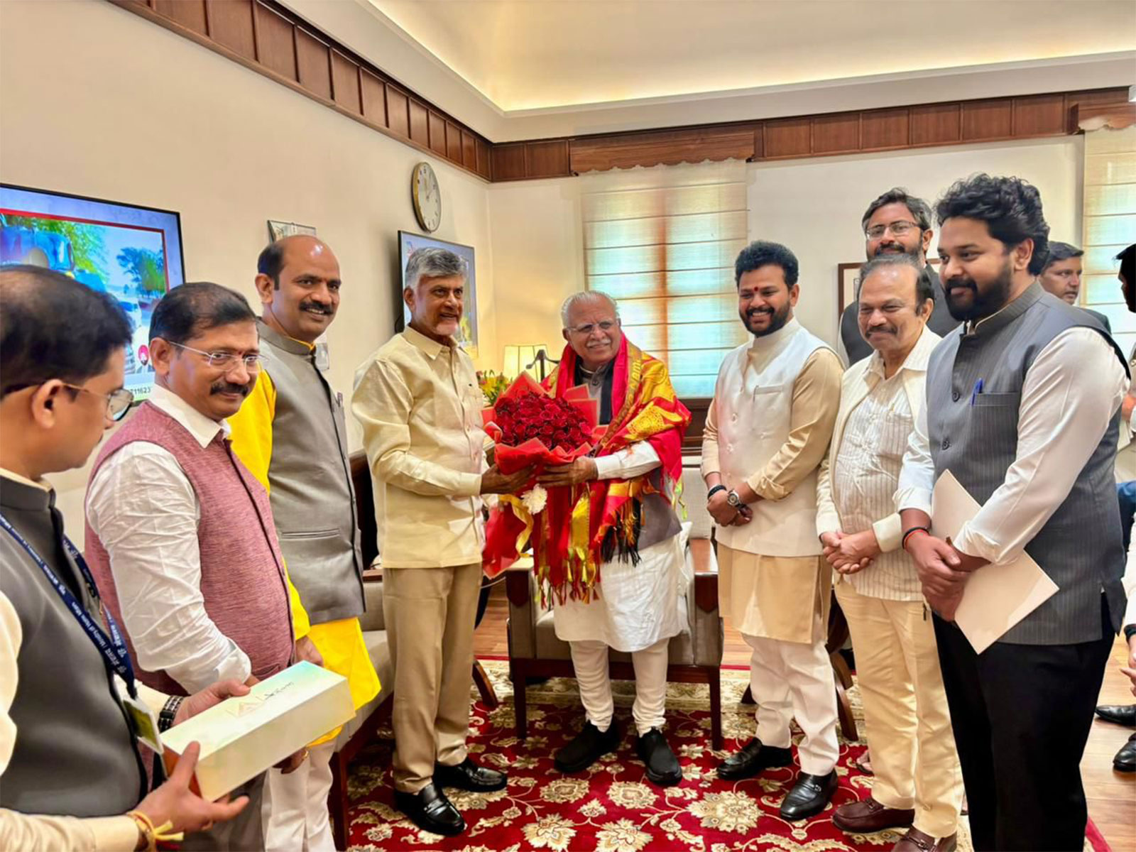 Andhra Pradesh Chief Minister Chandrababu Naidu met Union Minister for Housing and Urban Affairs Manohar Lal Khattar (Photo/X@ncbn) 