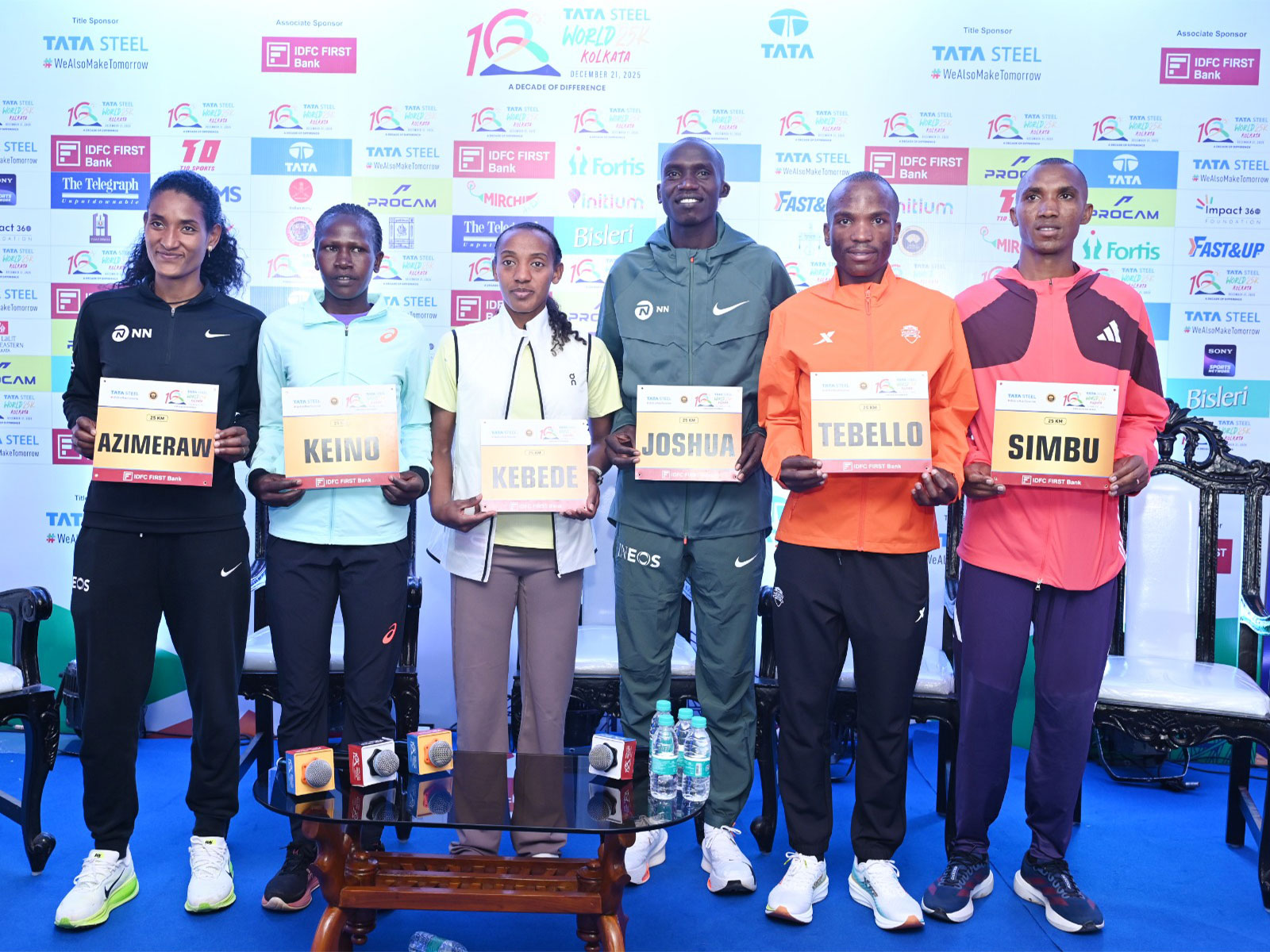 (L to R), Alphonce Felix Simbu (Tanzania); Agnes Keino (Kenya); Joshua Cheptegei (Uganda); Sutume Asefa Kebede (Ethiopia); Tebello Ramakonga (Lesotho) and Degitu Azimeraw (Ethiopia). (Photo/World 25K Kolkata) (Photo/World 25K Kolkata)