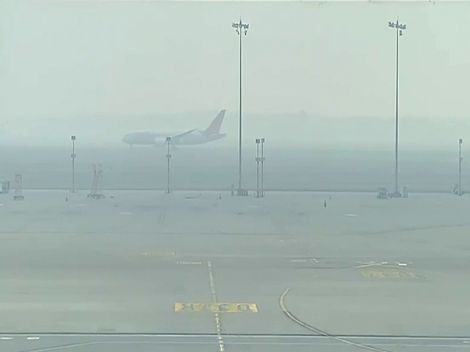 Foggy conditions at Delhi Airport (Photo X/ANI)