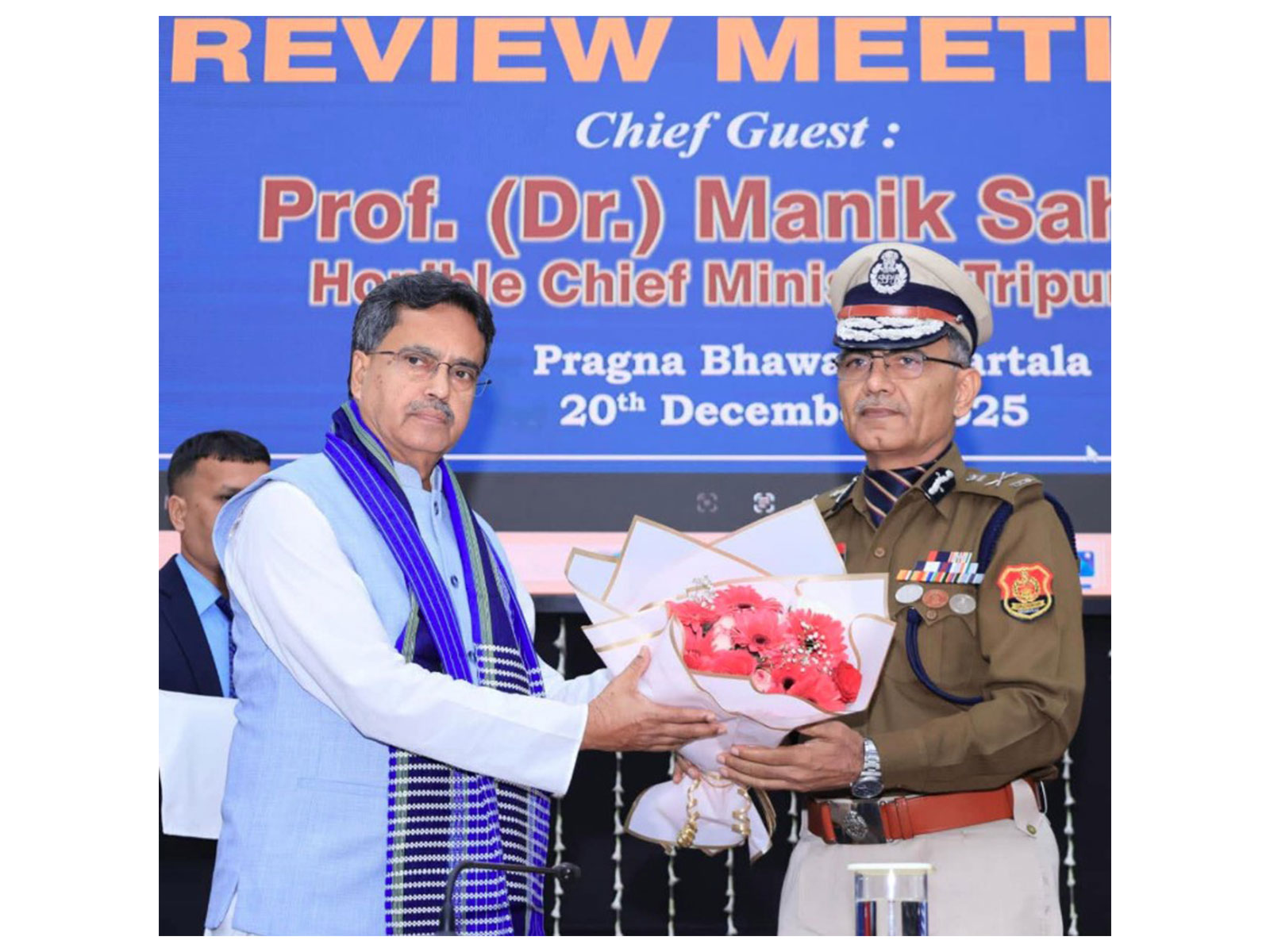 Tripura Chief Minister Manik Saha in review meeting, Pragna Bhawan, Agartala (Photo/Tripura CMO)