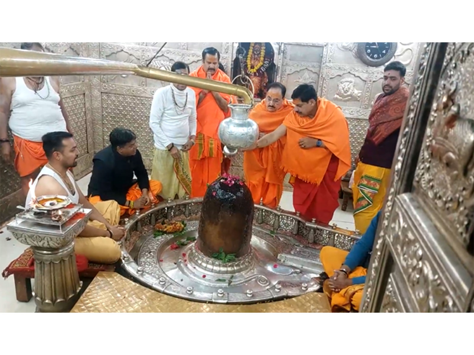 Union Minister JP Nadda and CM Mohan Yadav offer prayers at Mahakal temple in Ujjain on Tuesday (Photo/ANI)
