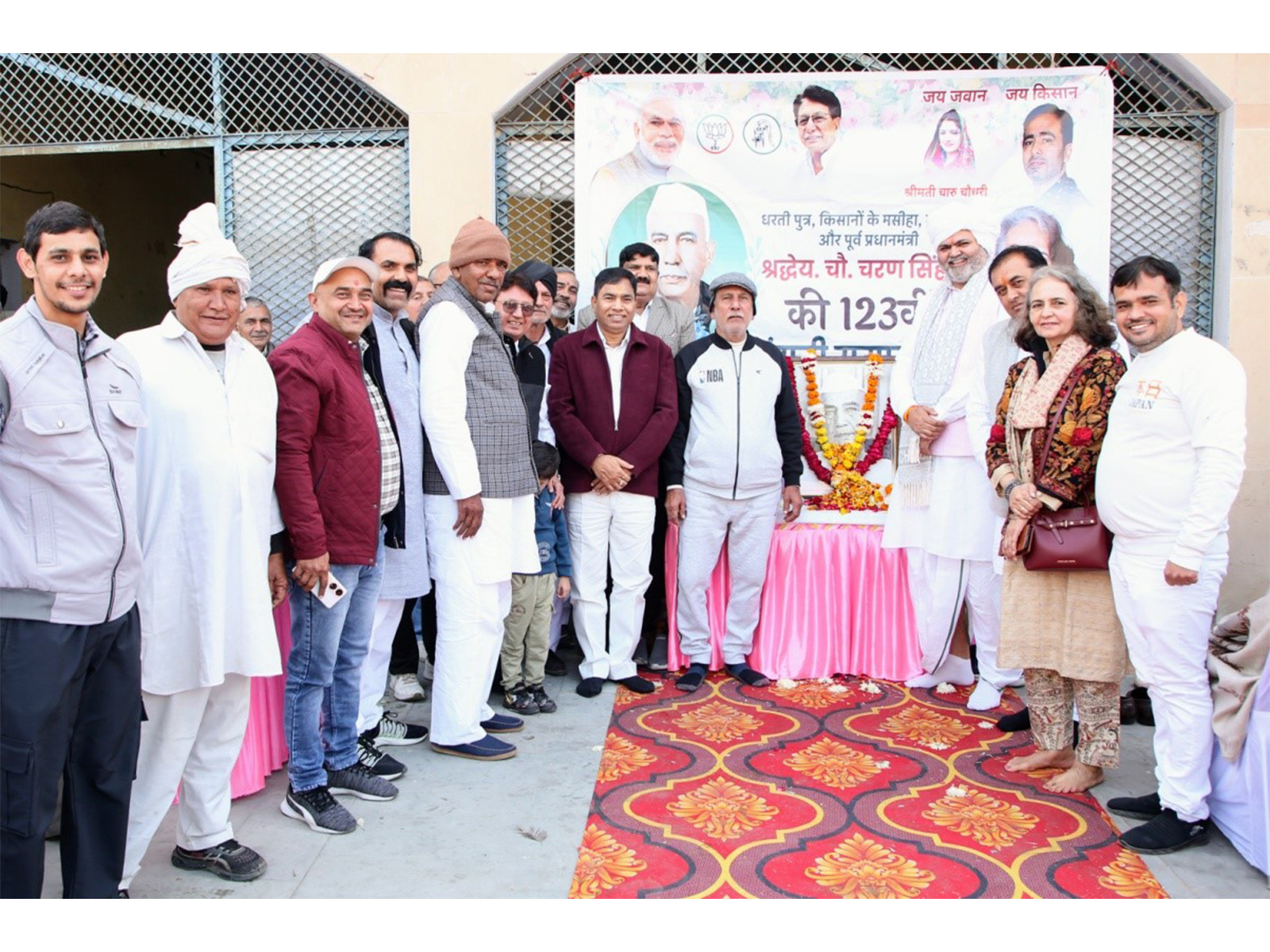 Tributes paid to former PM Charan Singh on his birth anniversary in Delhi