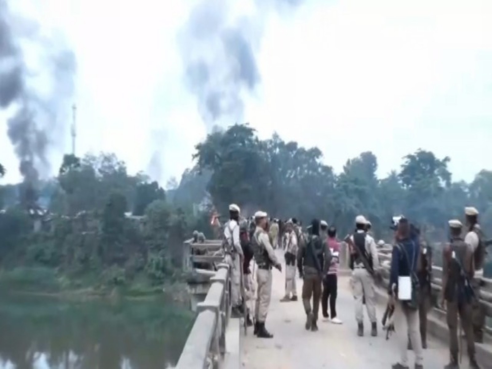 Assam police controlling the conflict with protestors (Photo/ANI)