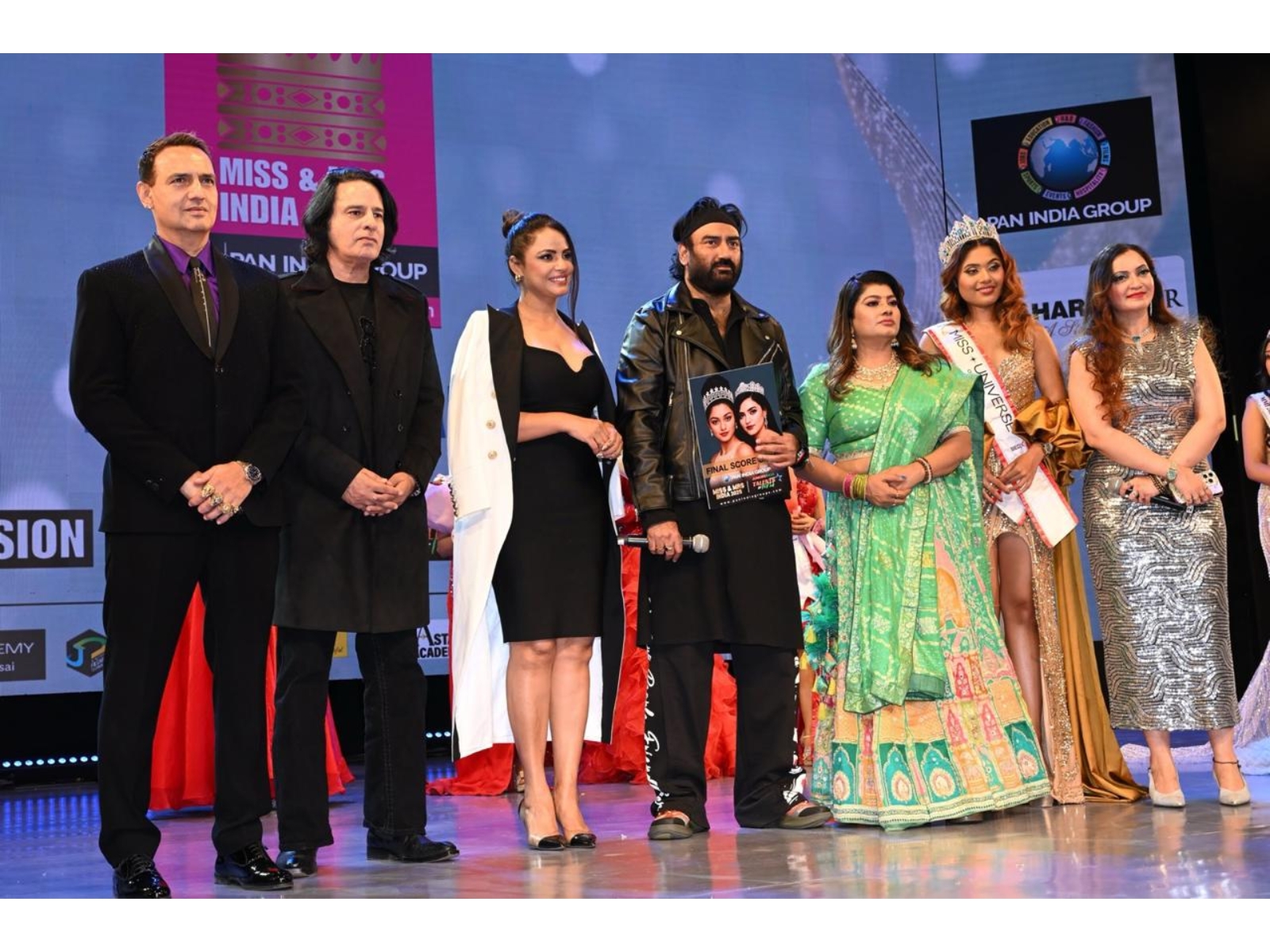 Rahul Roy and actress Neetu Chandra crown the winners of Miss & Mrs India 2025, a grand celebration of talent and elegance organized by Pan India Group