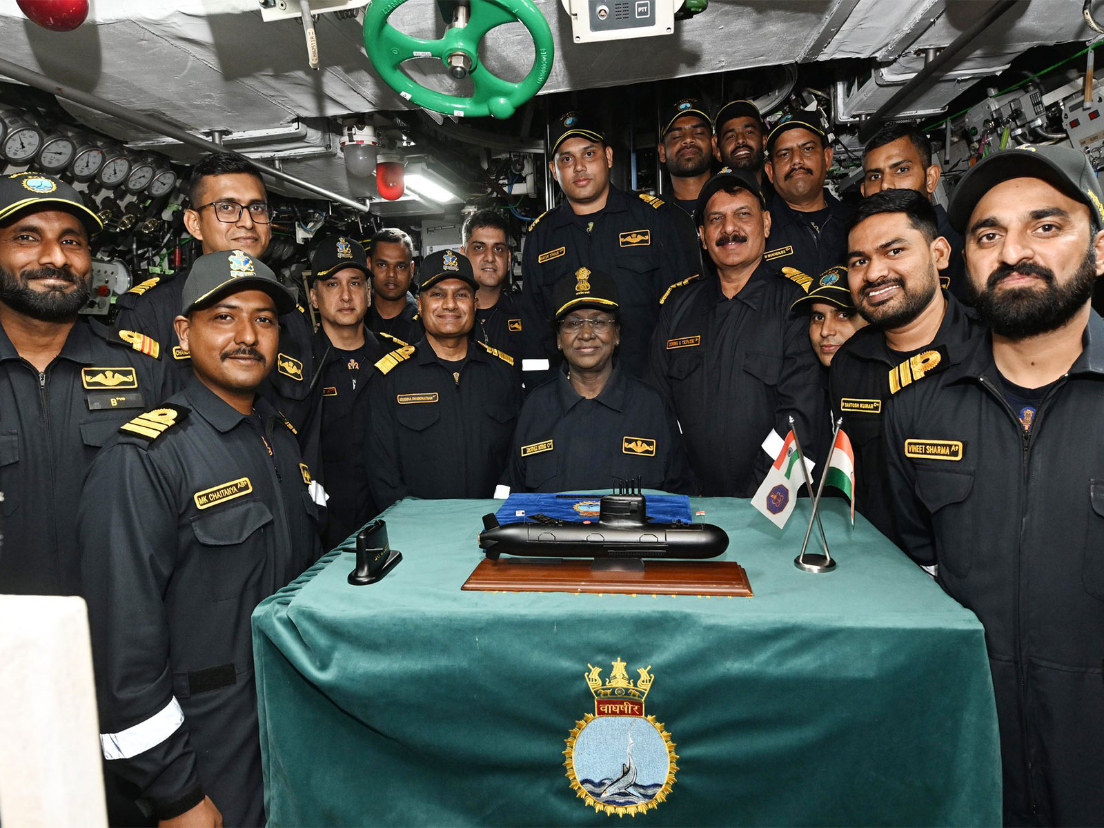 President Droupadi Murmu during her dived sortie aboard the INS Vaghsheer (Photo/ Rashtrapati Bhavan)