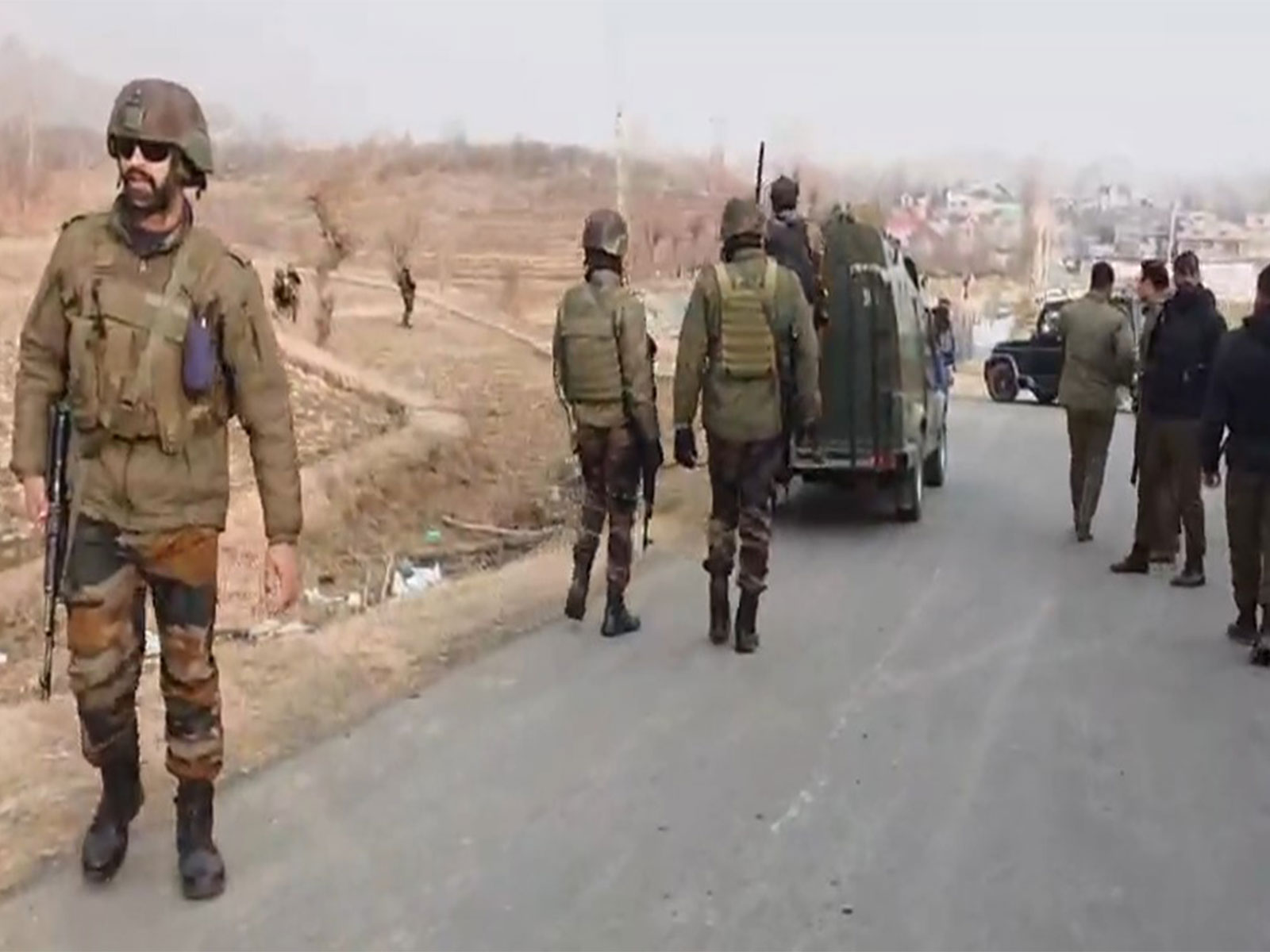 Bandipora police and security forces on site (Photo/ANI)