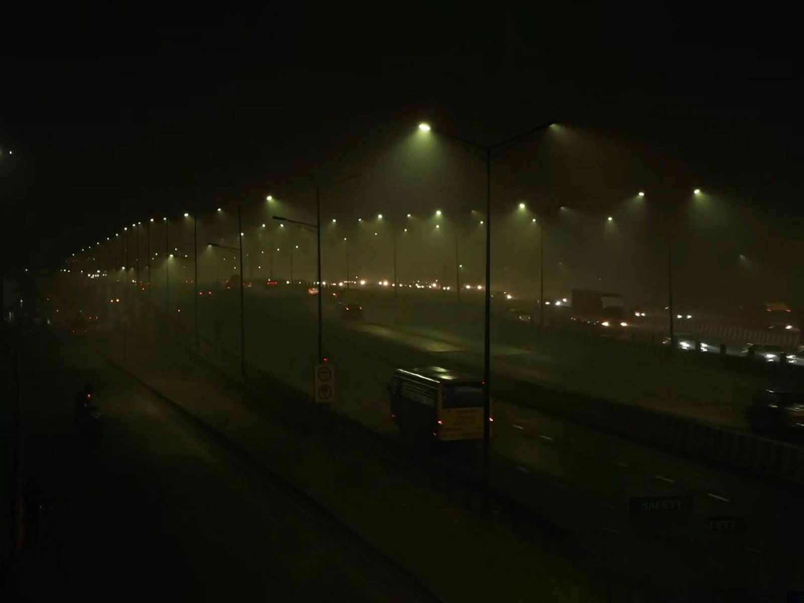 Fog visuals from Dhaula Kuan (Photo/ANI)