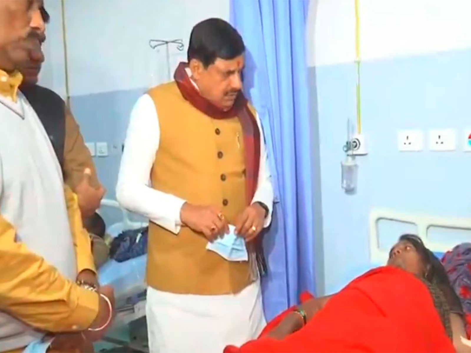 MP CM Mohan Yadav meets patients hospitalised in Indore (Photo/ANI)